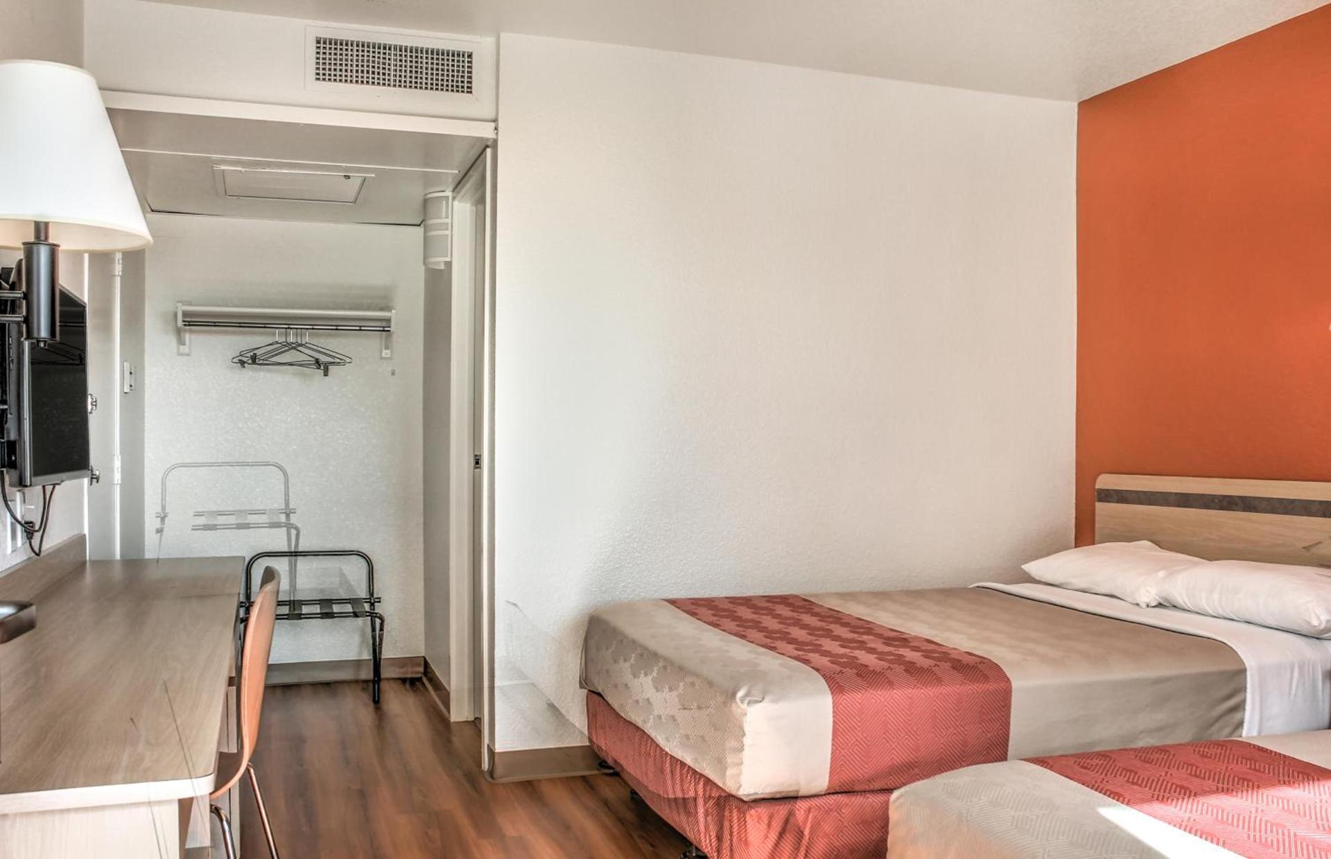 Motel 6-Mojave, CA photo 33