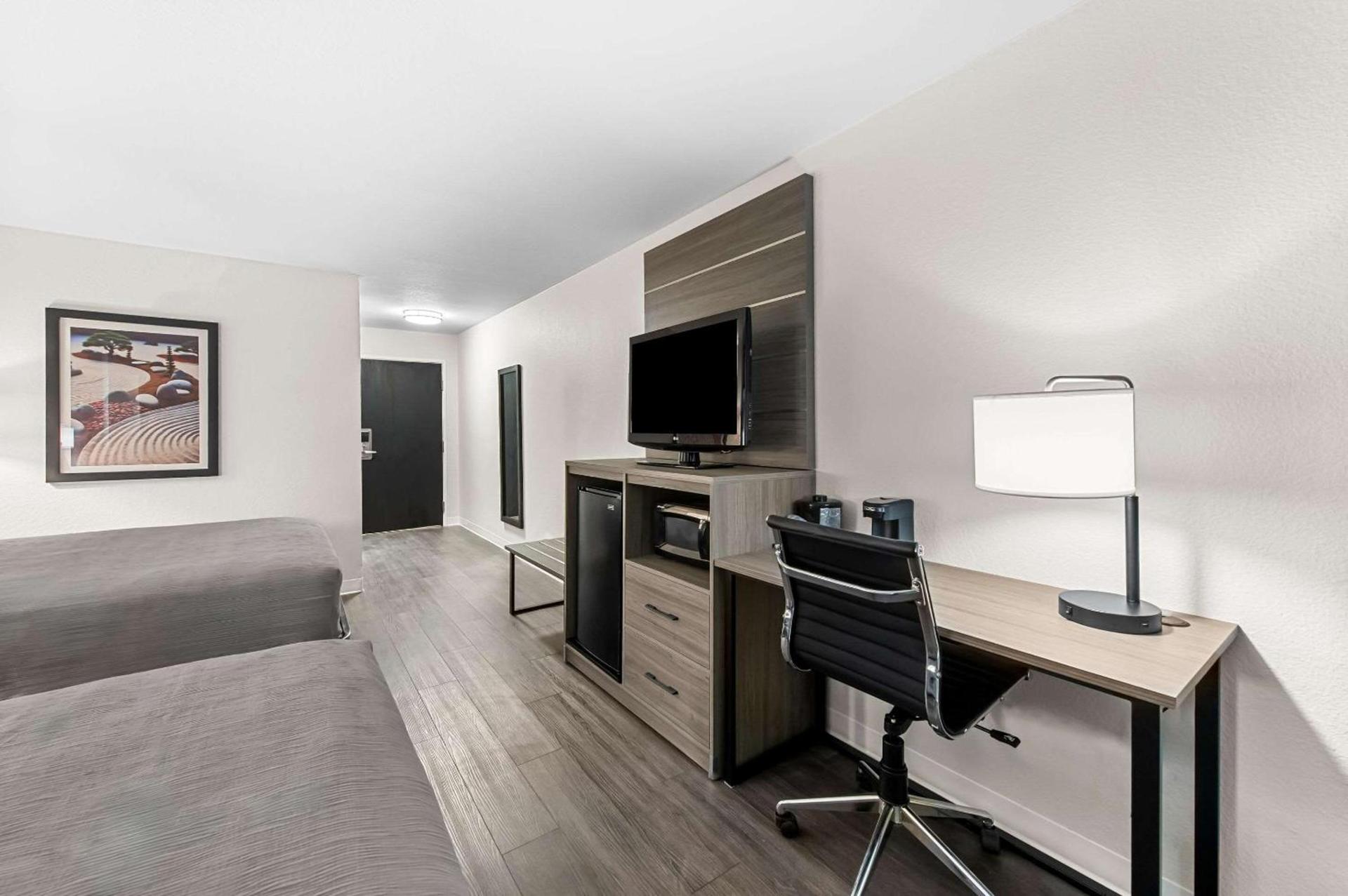 Quality Inn & Suites Kilgore-Longview photo 12
