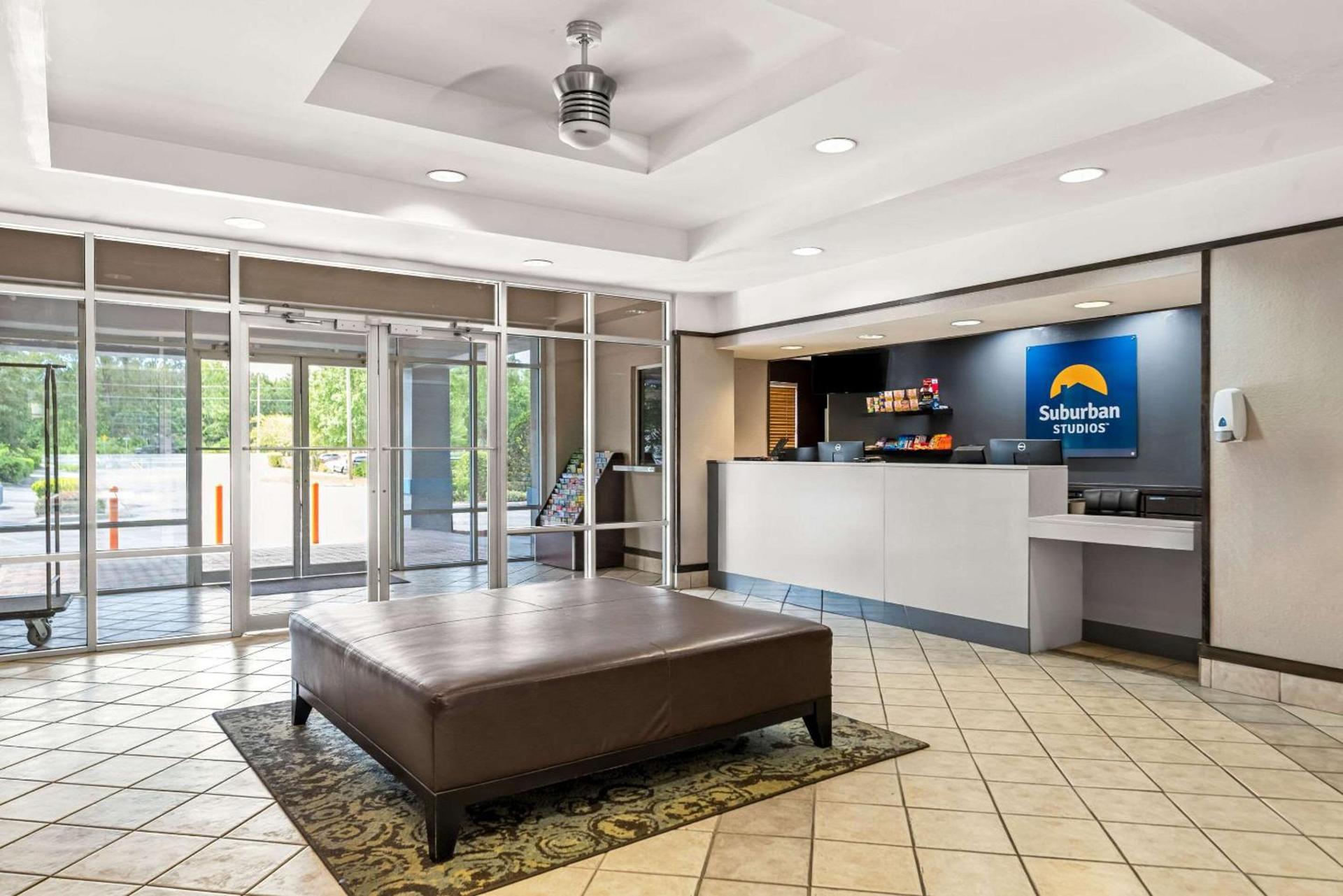 Suburban Studios Orlando - Ocoee-Winter Garden photo 6