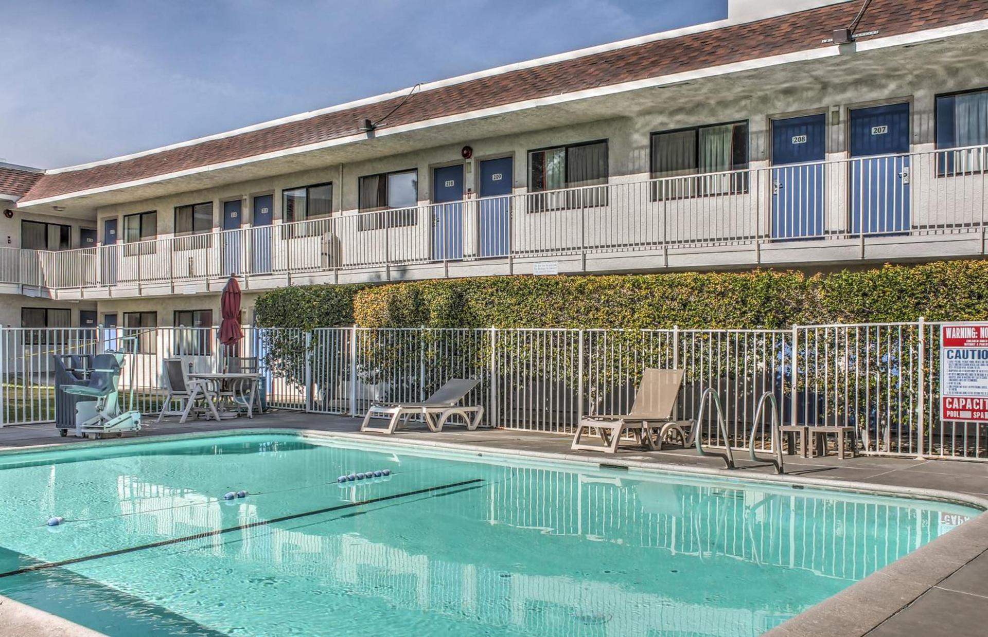 Motel 6-Mojave, CA photo 41