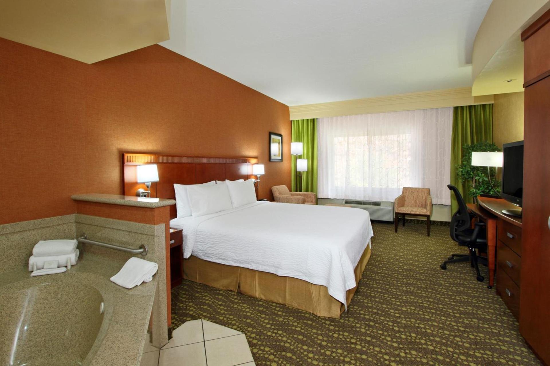 Courtyard by Marriott St. George photo 10