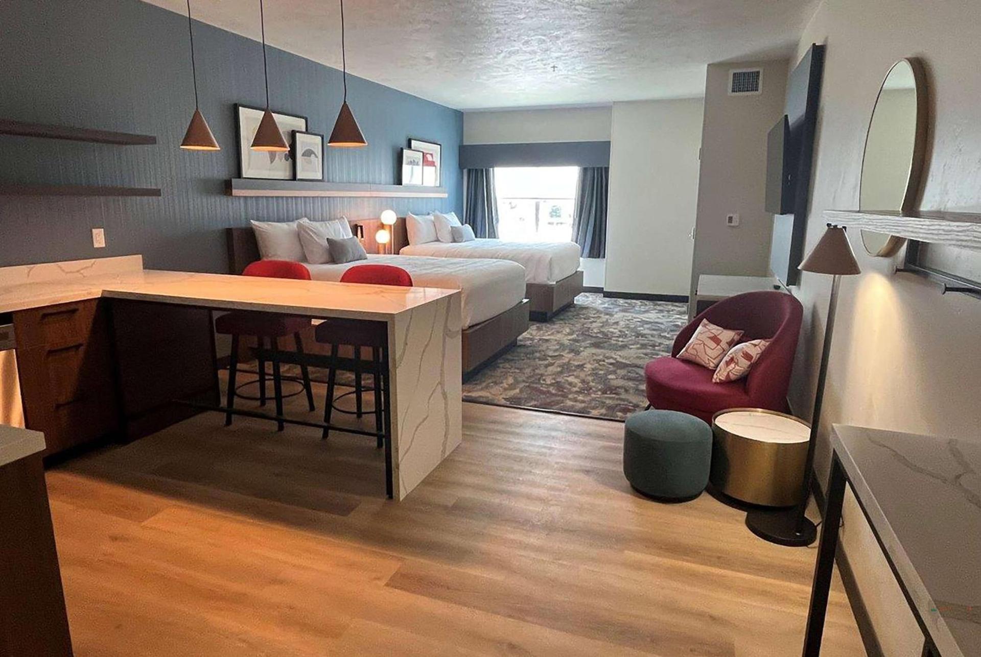 Hawthorn Extended Stay by Wyndham Kingman photo 14