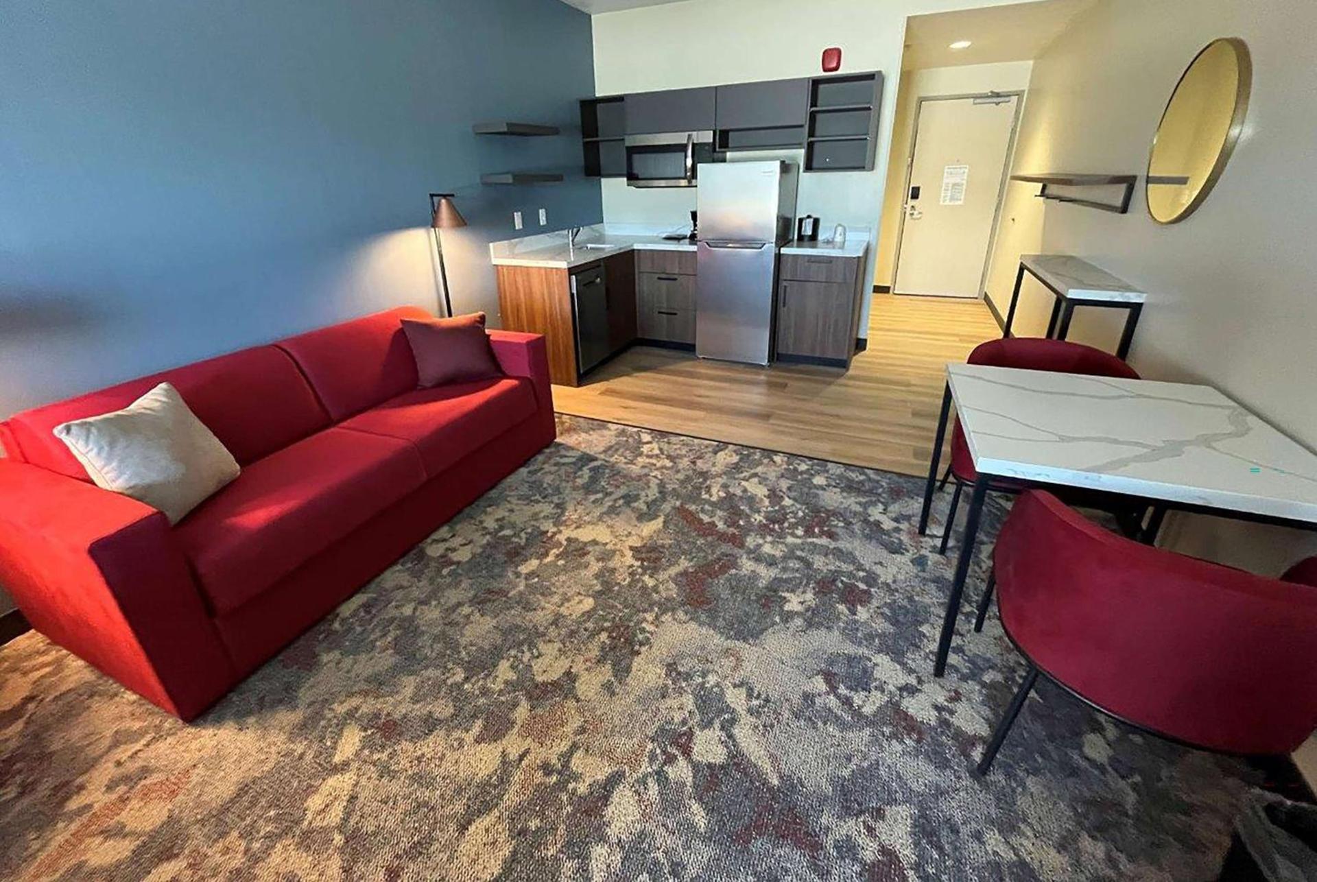 Hawthorn Extended Stay by Wyndham Kingman photo 17