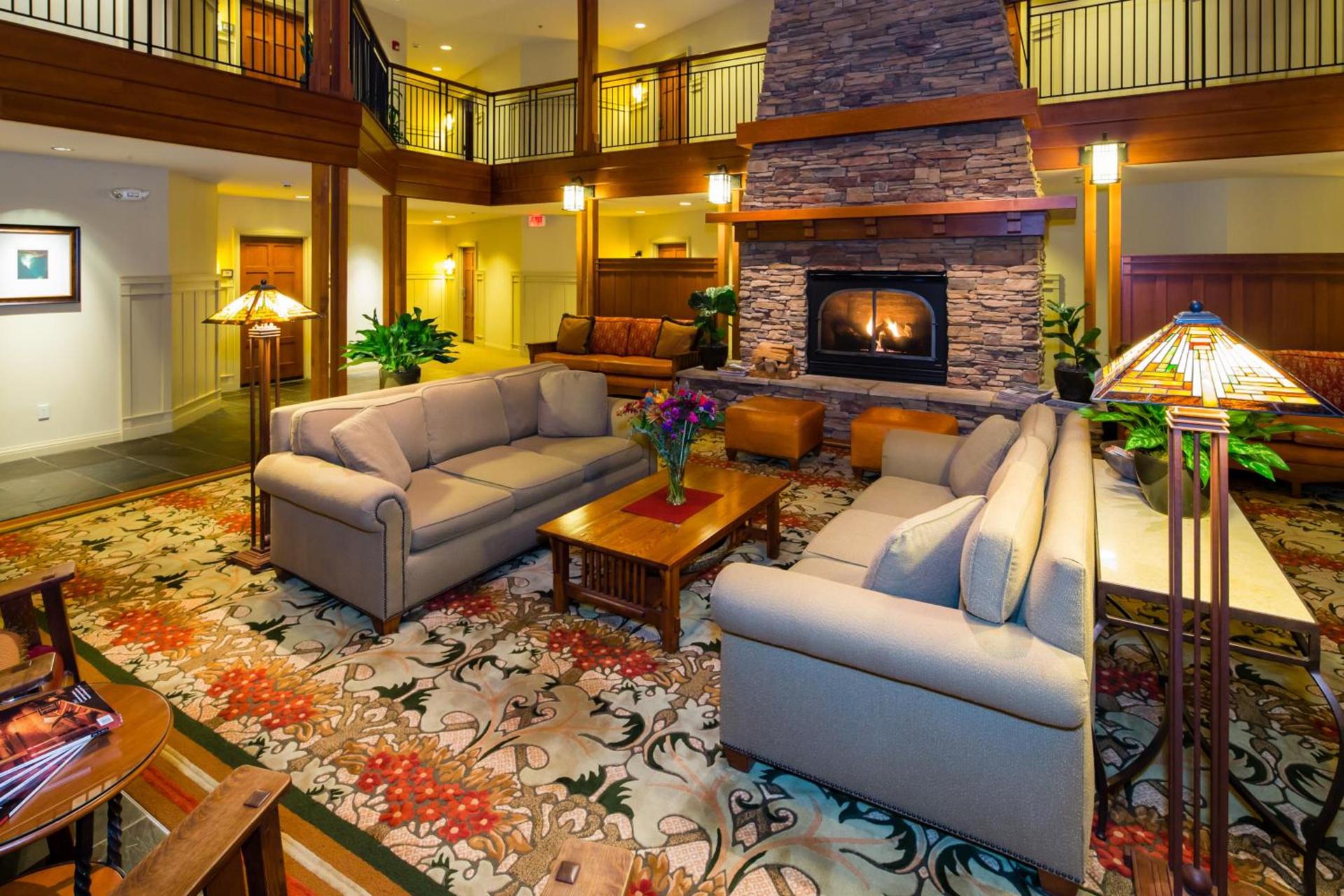 Avila Village Inn photo 17