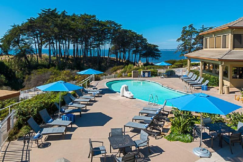 Seascape Beach Resort photo 2