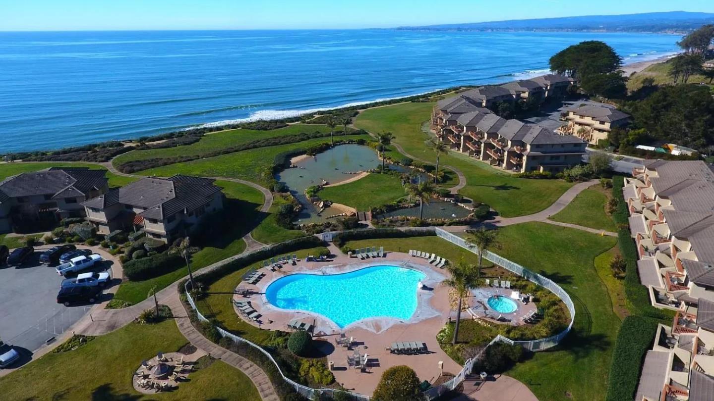 Seascape Beach Resort photo 5