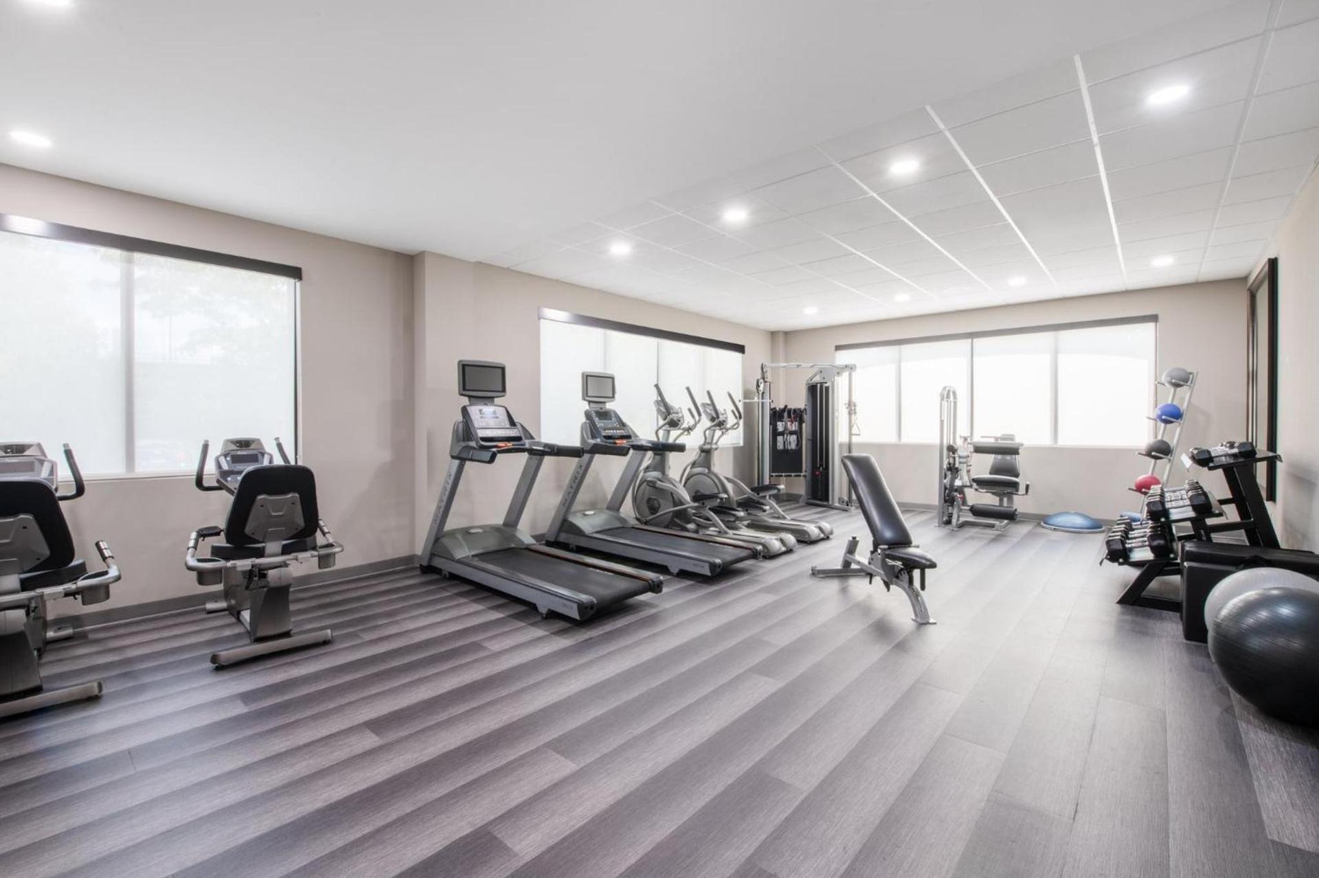 Staybridge Suites Atlanta Airport photo 11