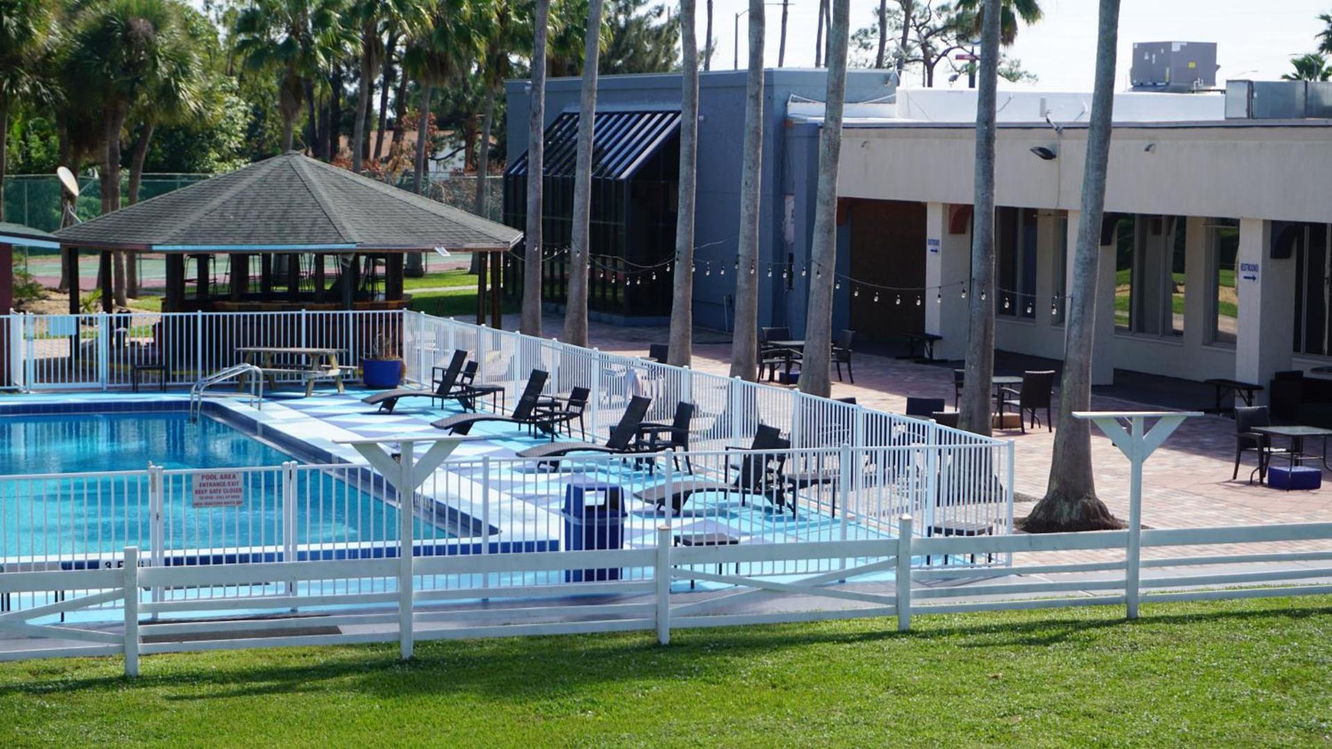 ISLAND HOTEL of Space Coast photo 31