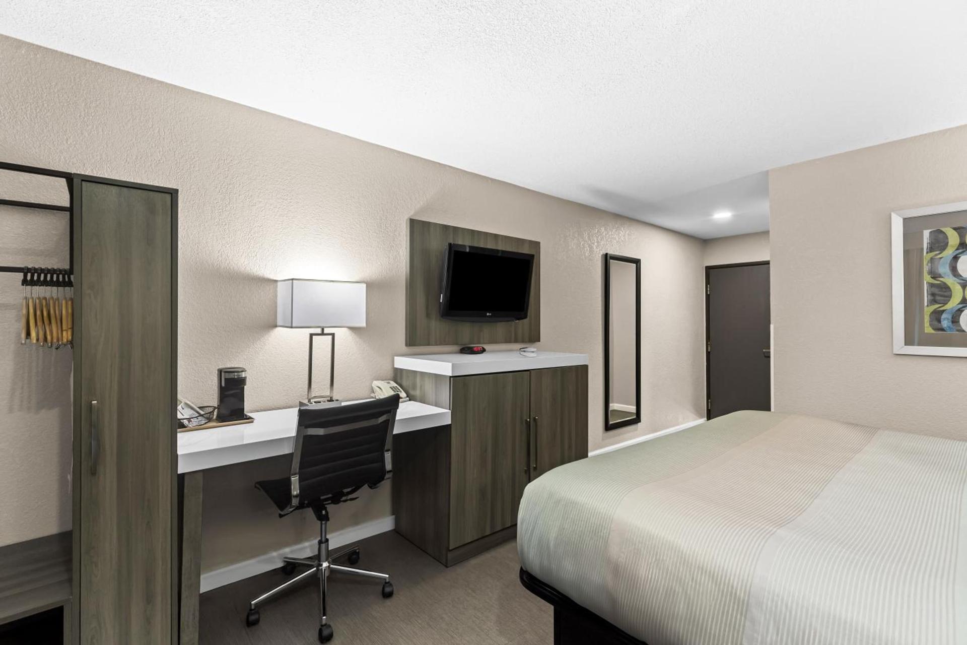Quality Inn Oskaloosa photo 61