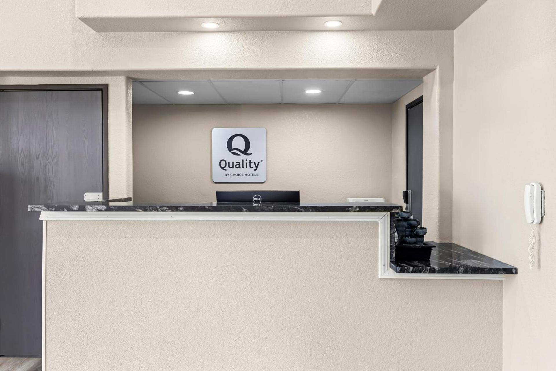 Quality Inn Oskaloosa photo 62