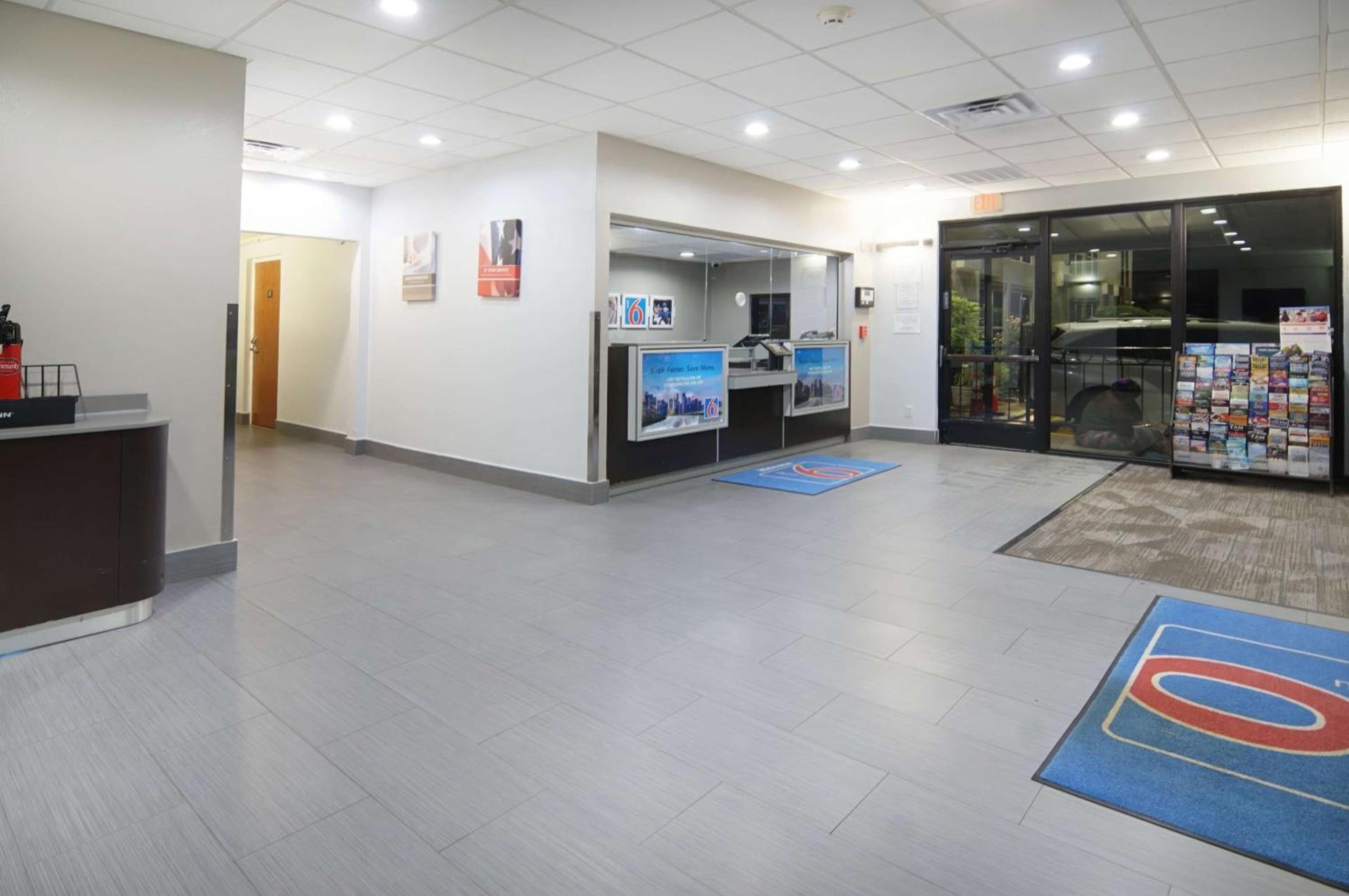 Motel 6-Fort Worth, TX - Downtown East photo 6