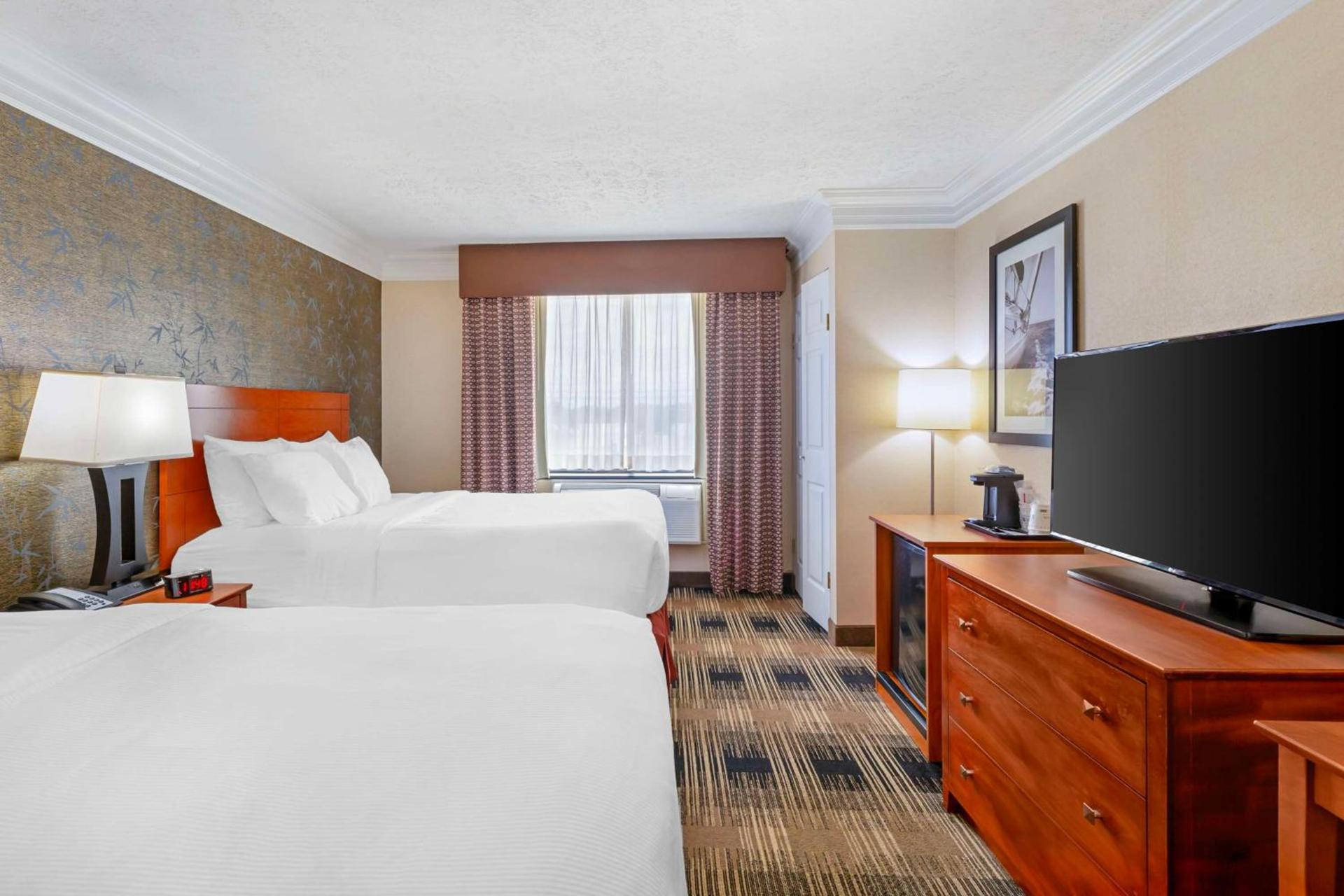 Best Western Inn at the Rochester Airport photo 21