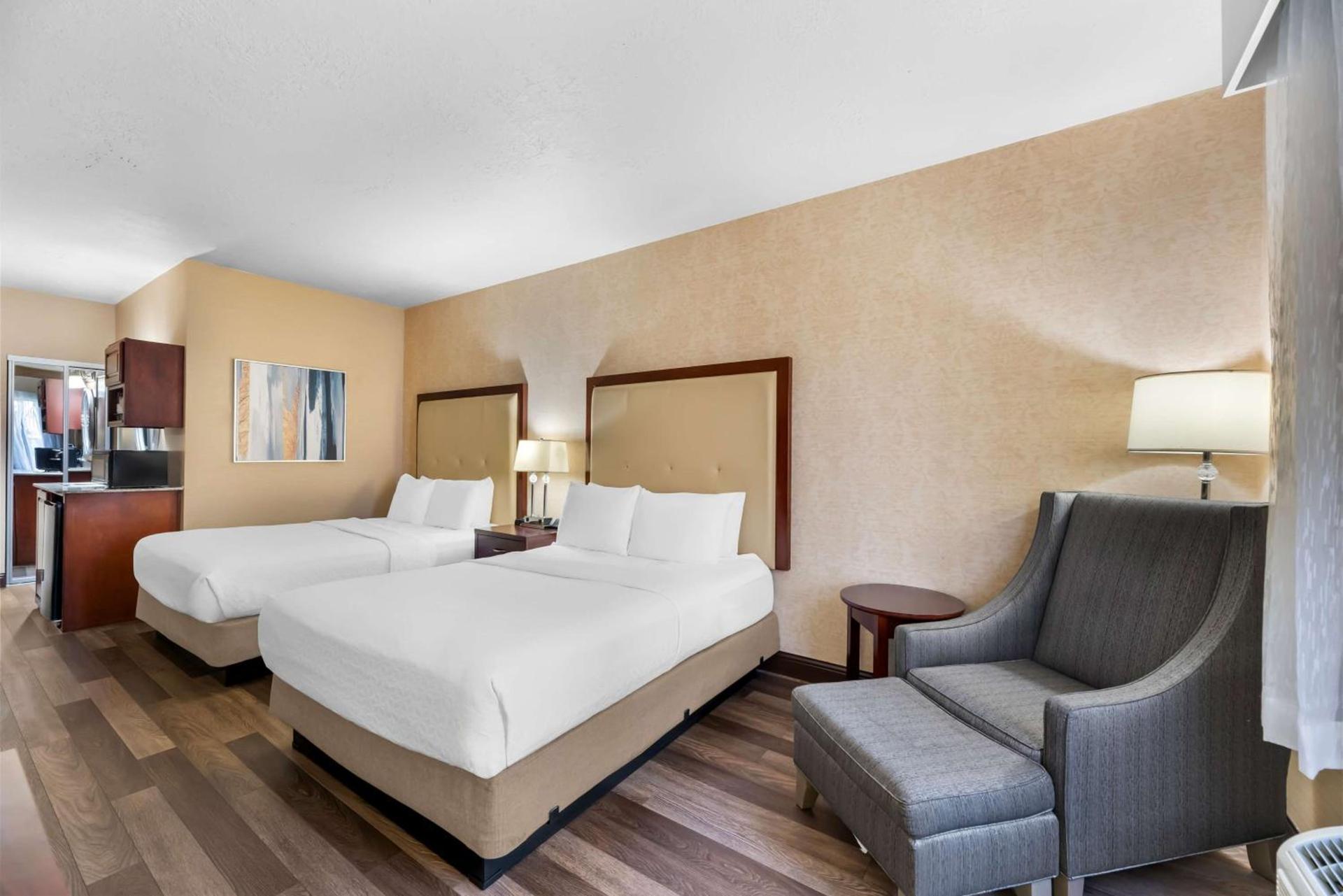 Best Western Plus Abbey Inn photo 12