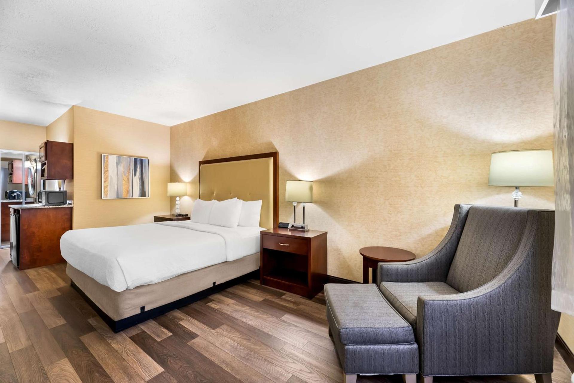 Best Western Plus Abbey Inn photo 18