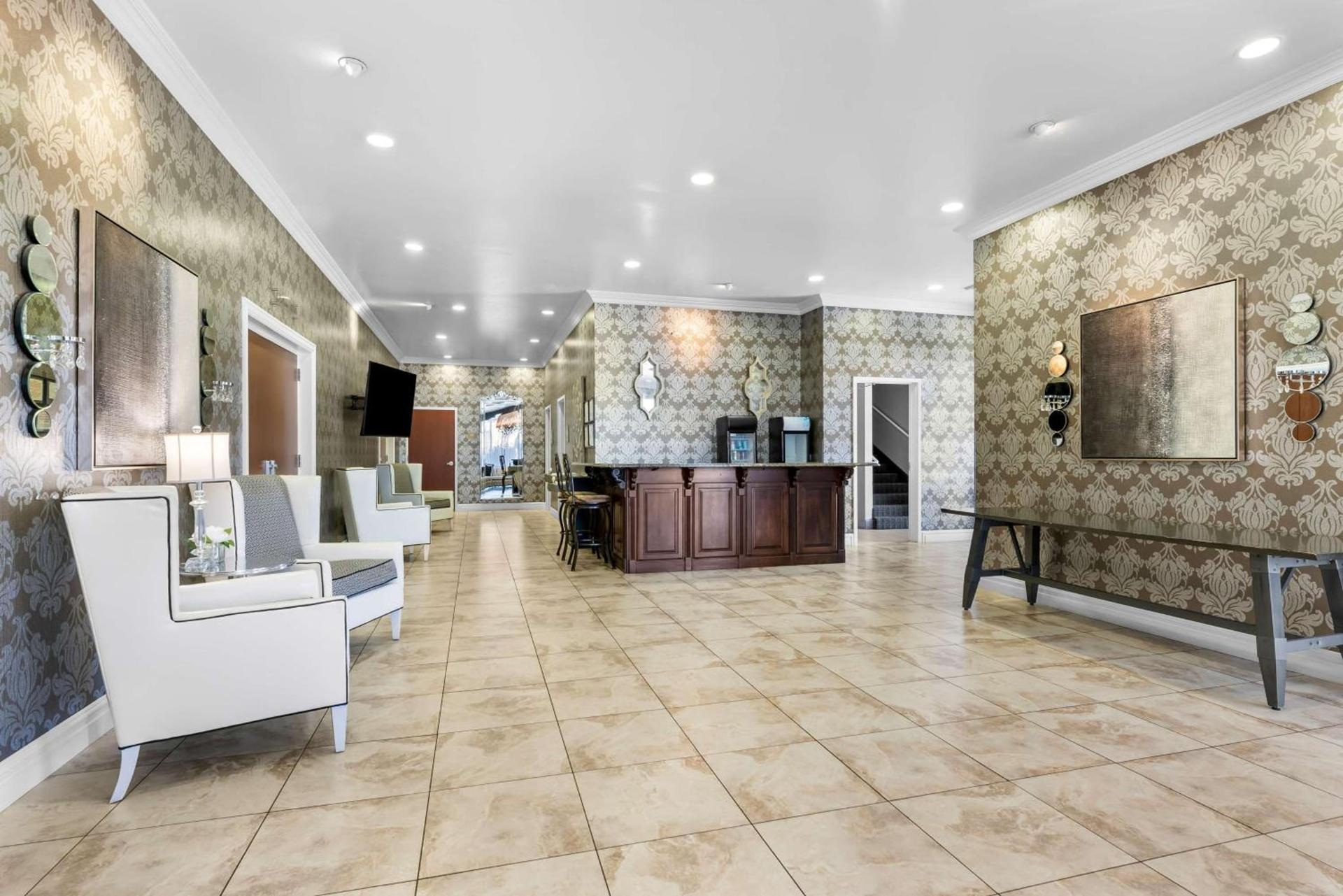 Best Western Plus Abbey Inn photo 54
