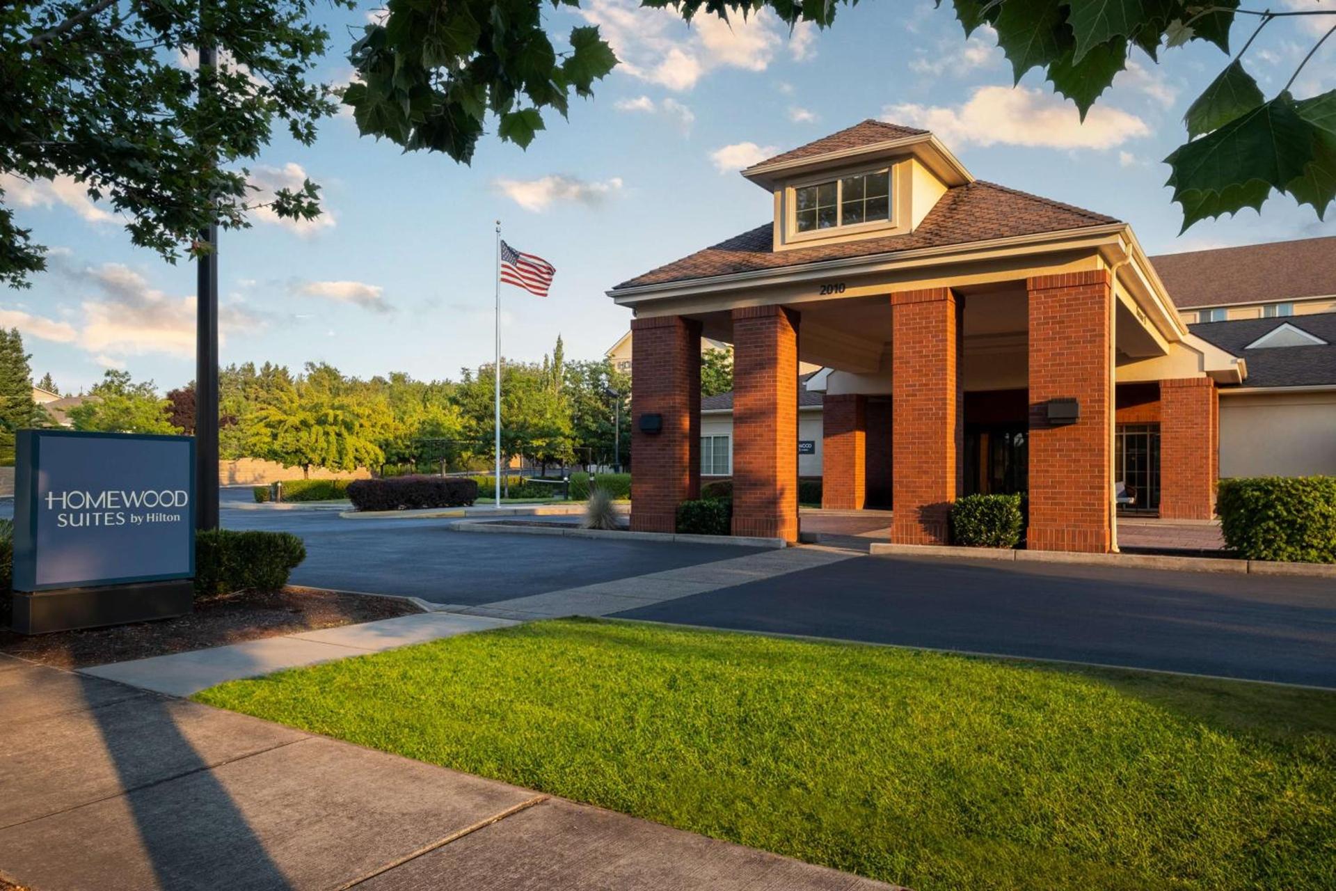 Homewood Suites Medford photo 2
