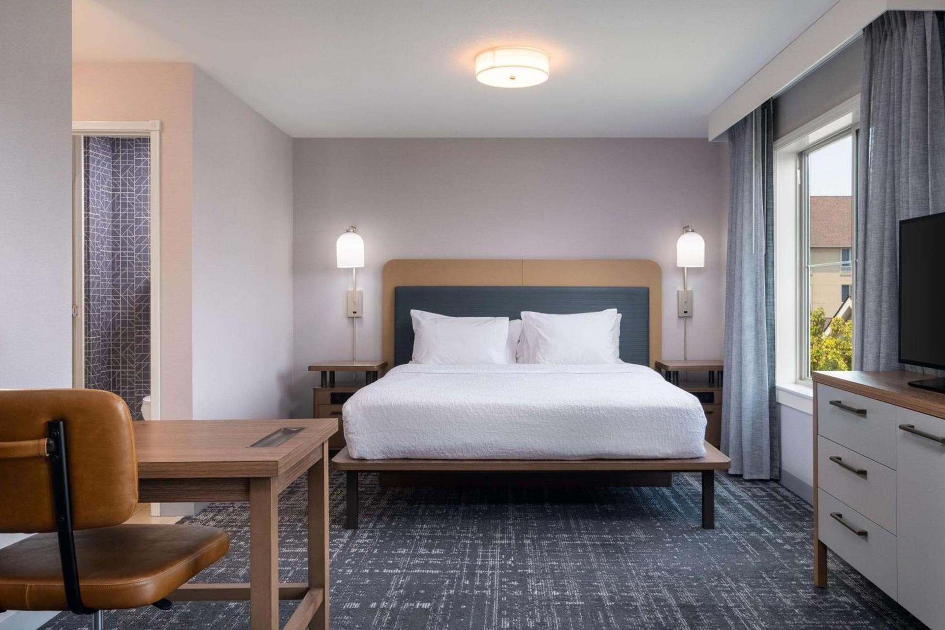 Homewood Suites Medford photo 19