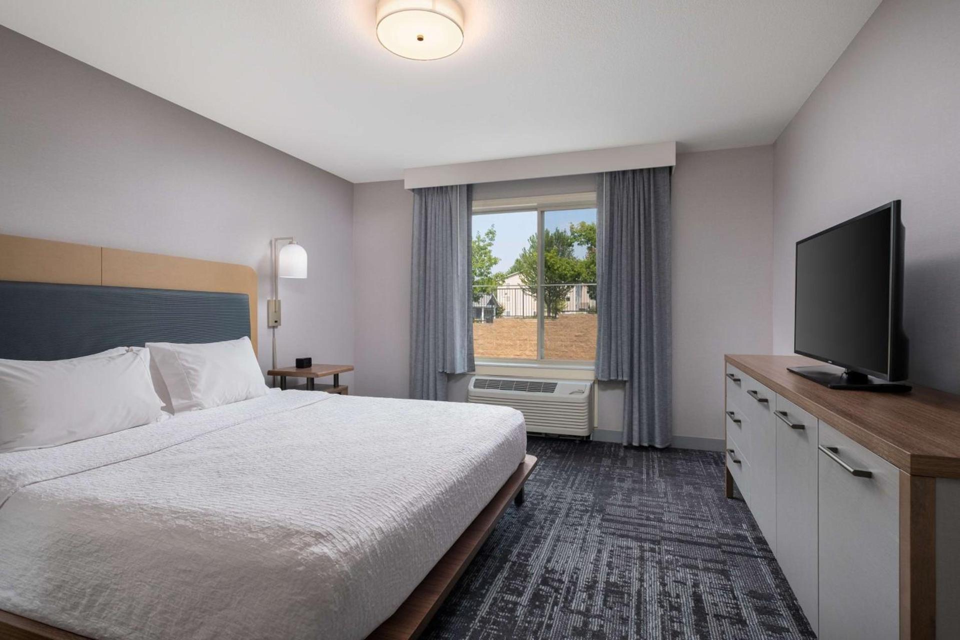 Homewood Suites Medford photo 27