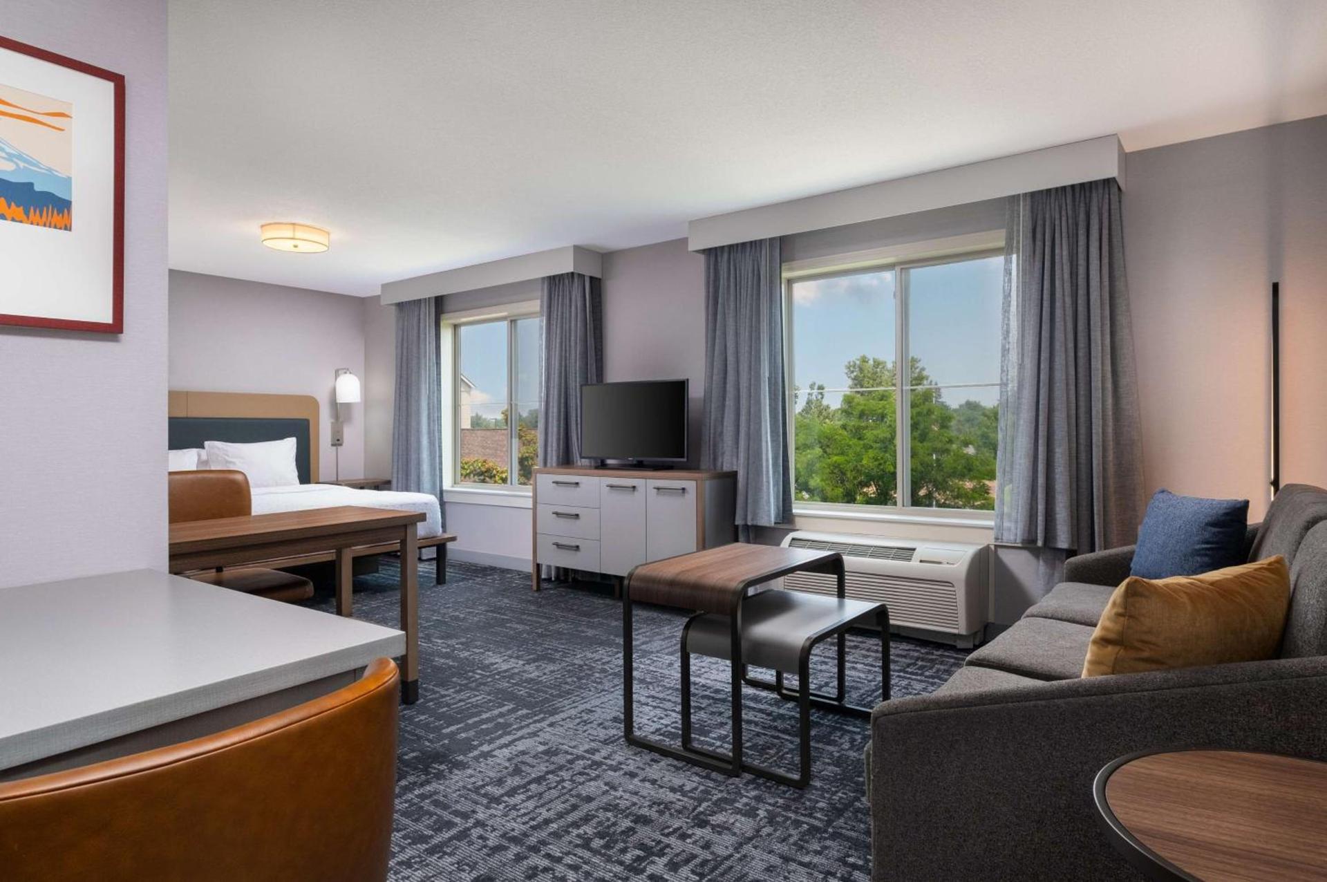 Homewood Suites Medford photo 31
