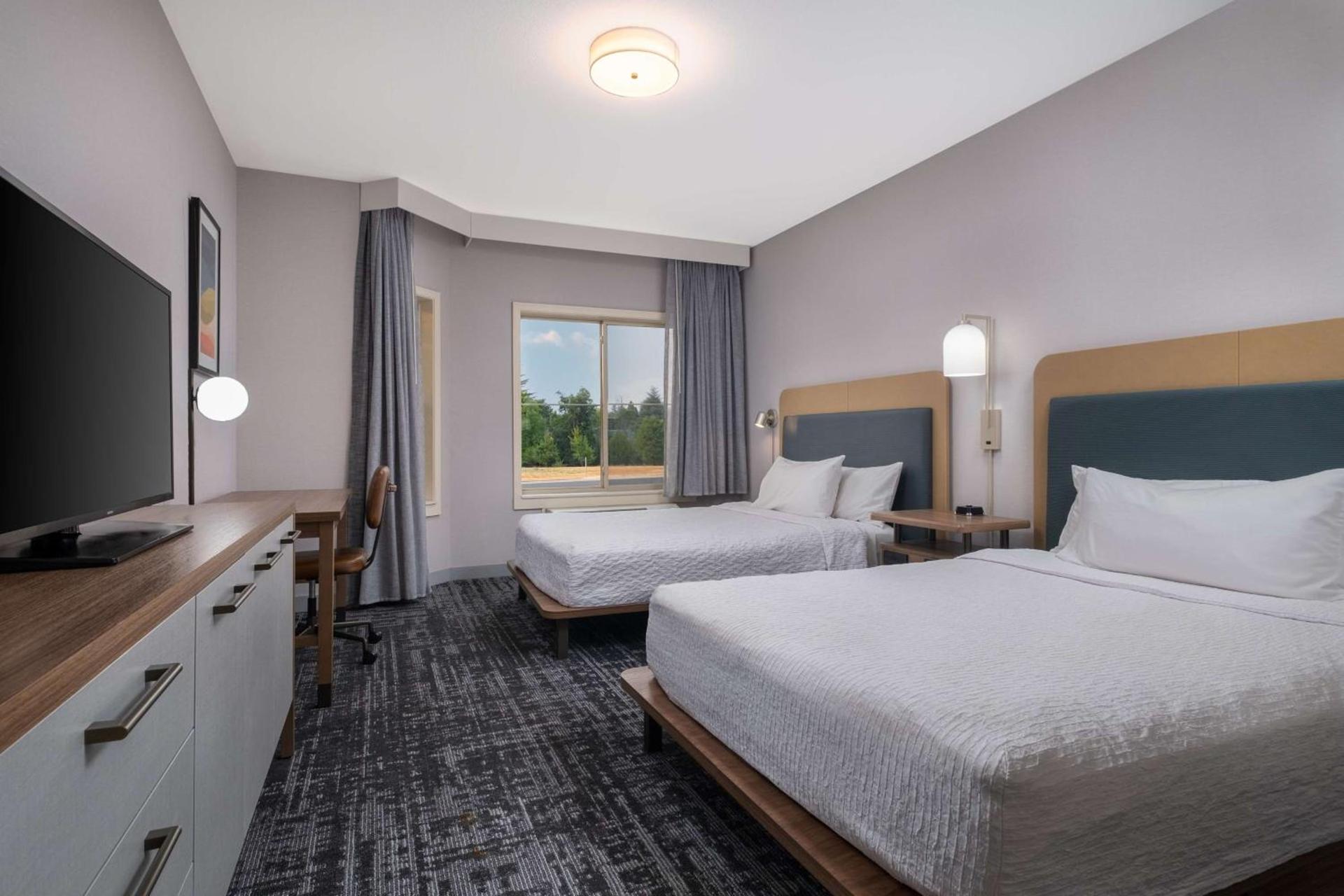 Homewood Suites Medford photo 29