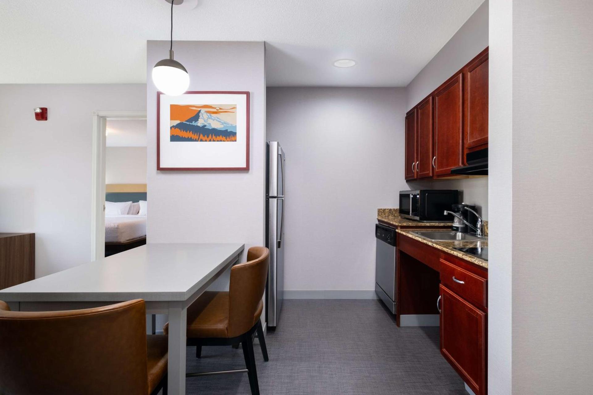 Homewood Suites Medford photo 44
