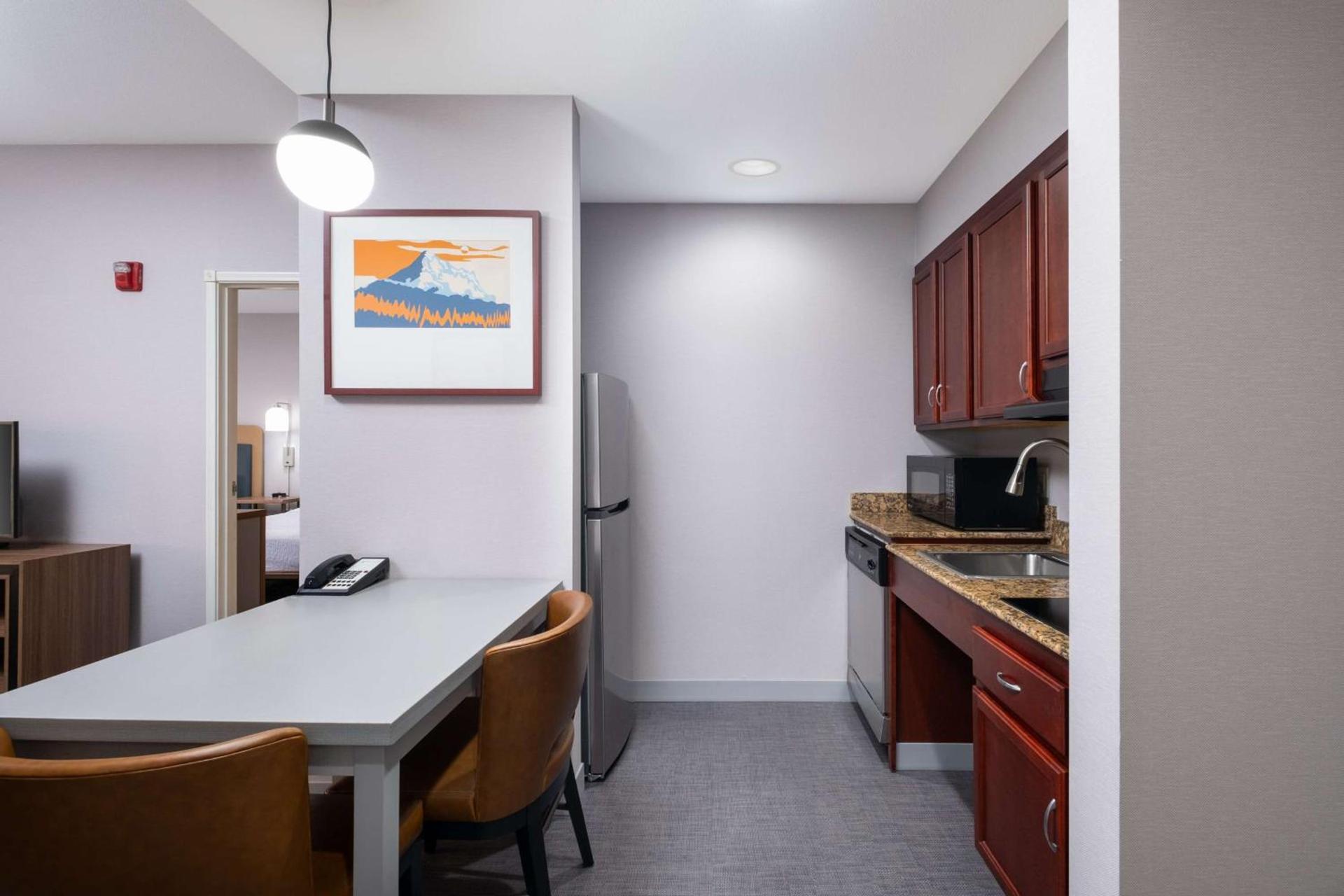 Homewood Suites Medford photo 46