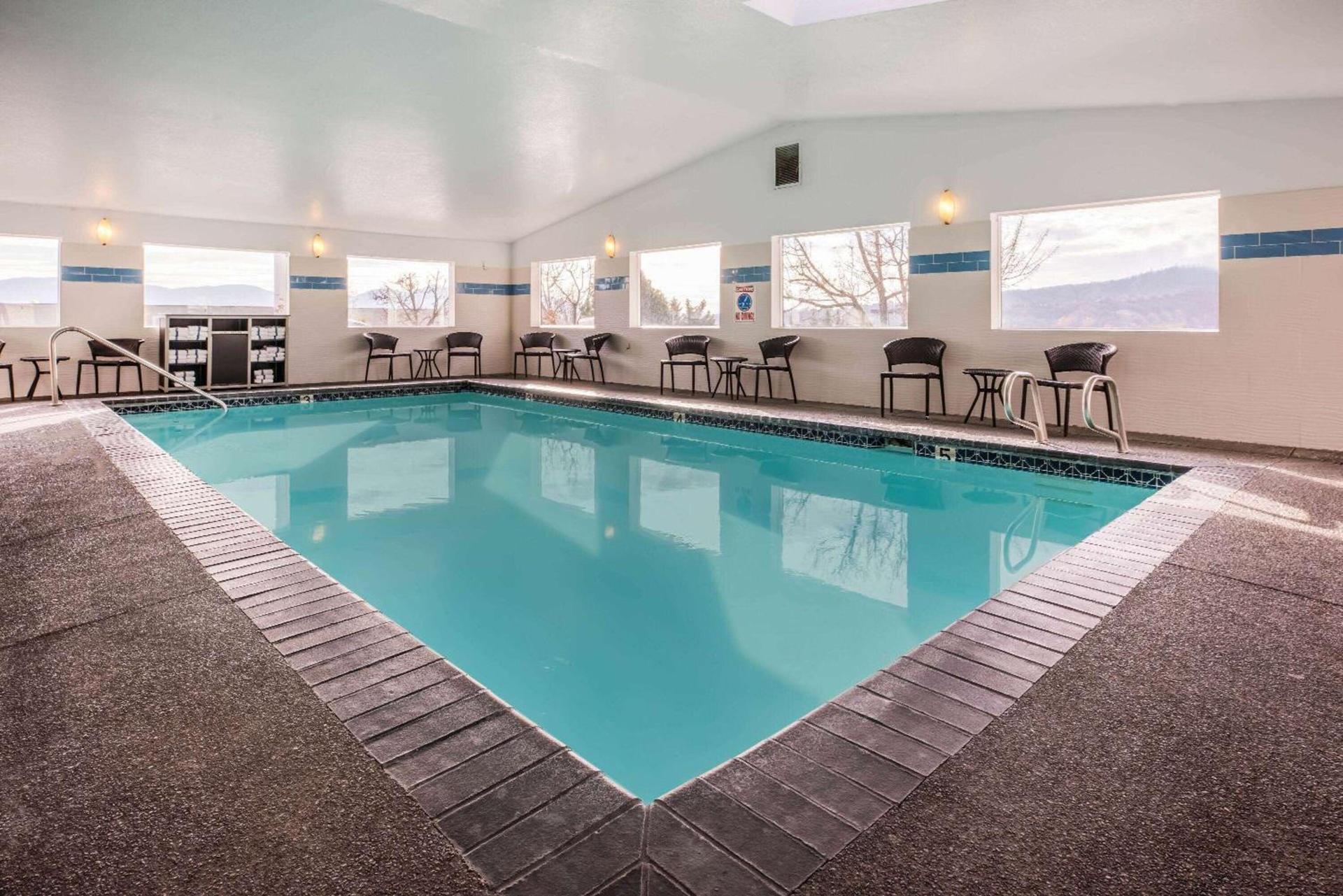 La Quinta by Wyndham Grants Pass photo 6