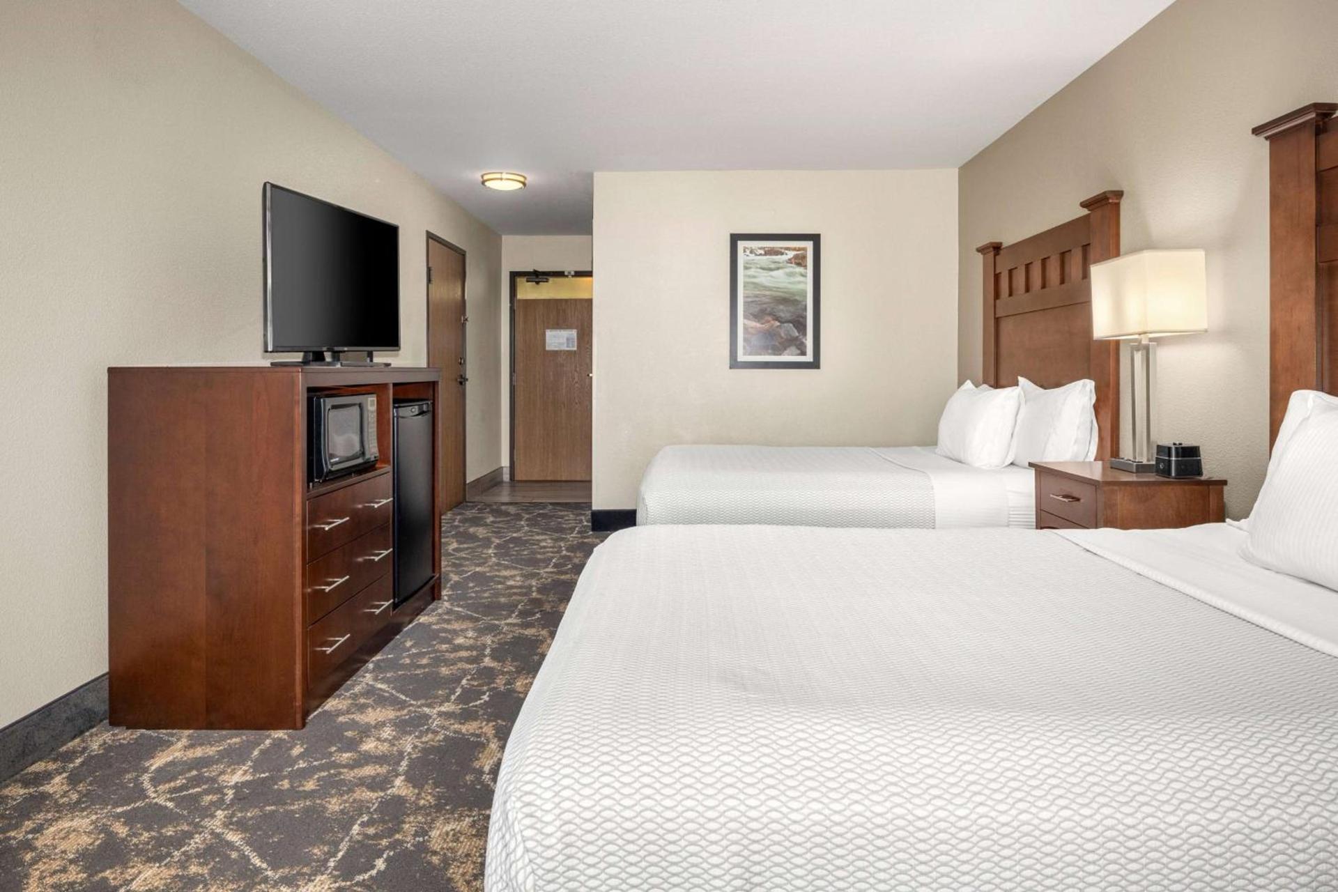 La Quinta by Wyndham Grants Pass photo 8