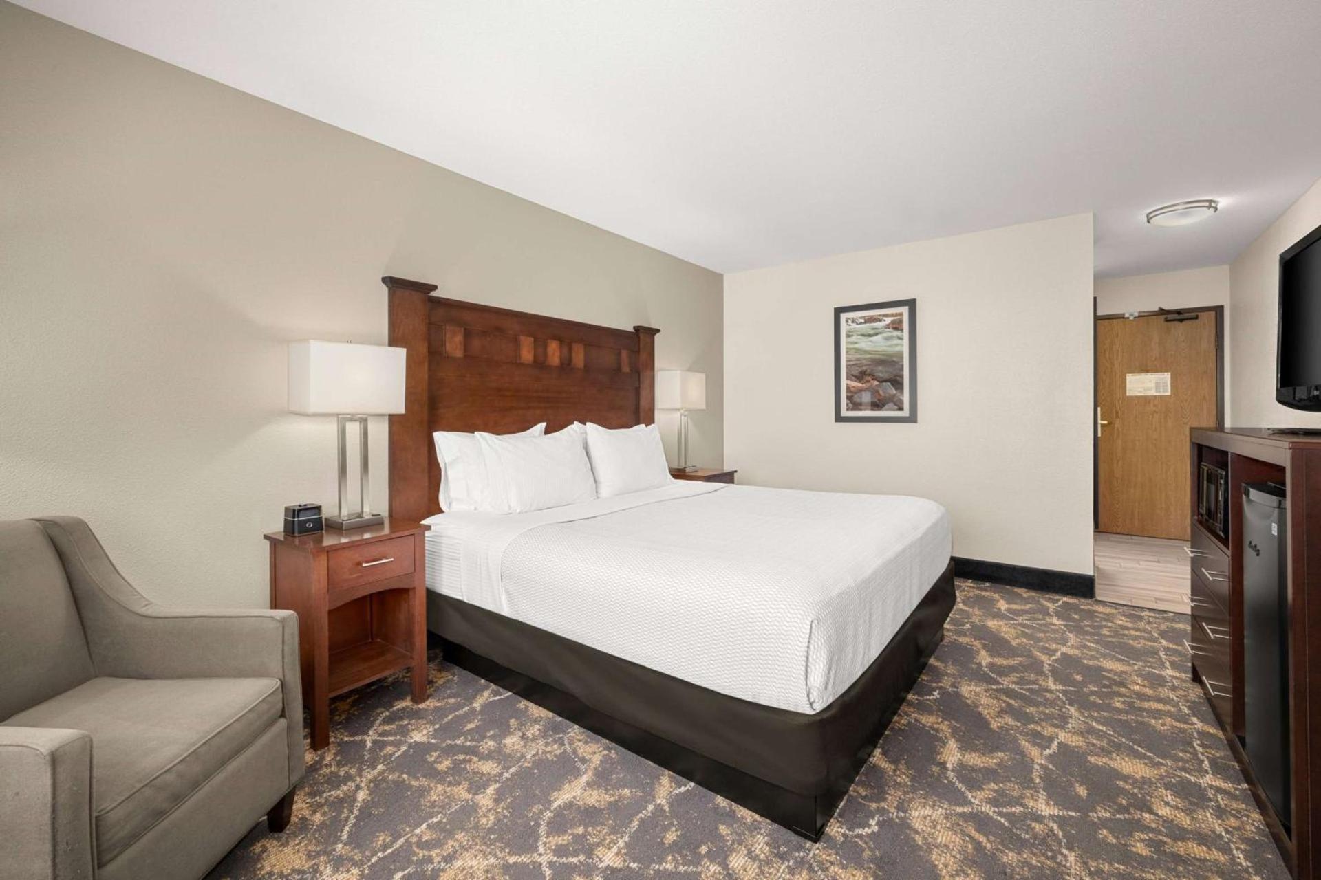 La Quinta by Wyndham Grants Pass photo 12