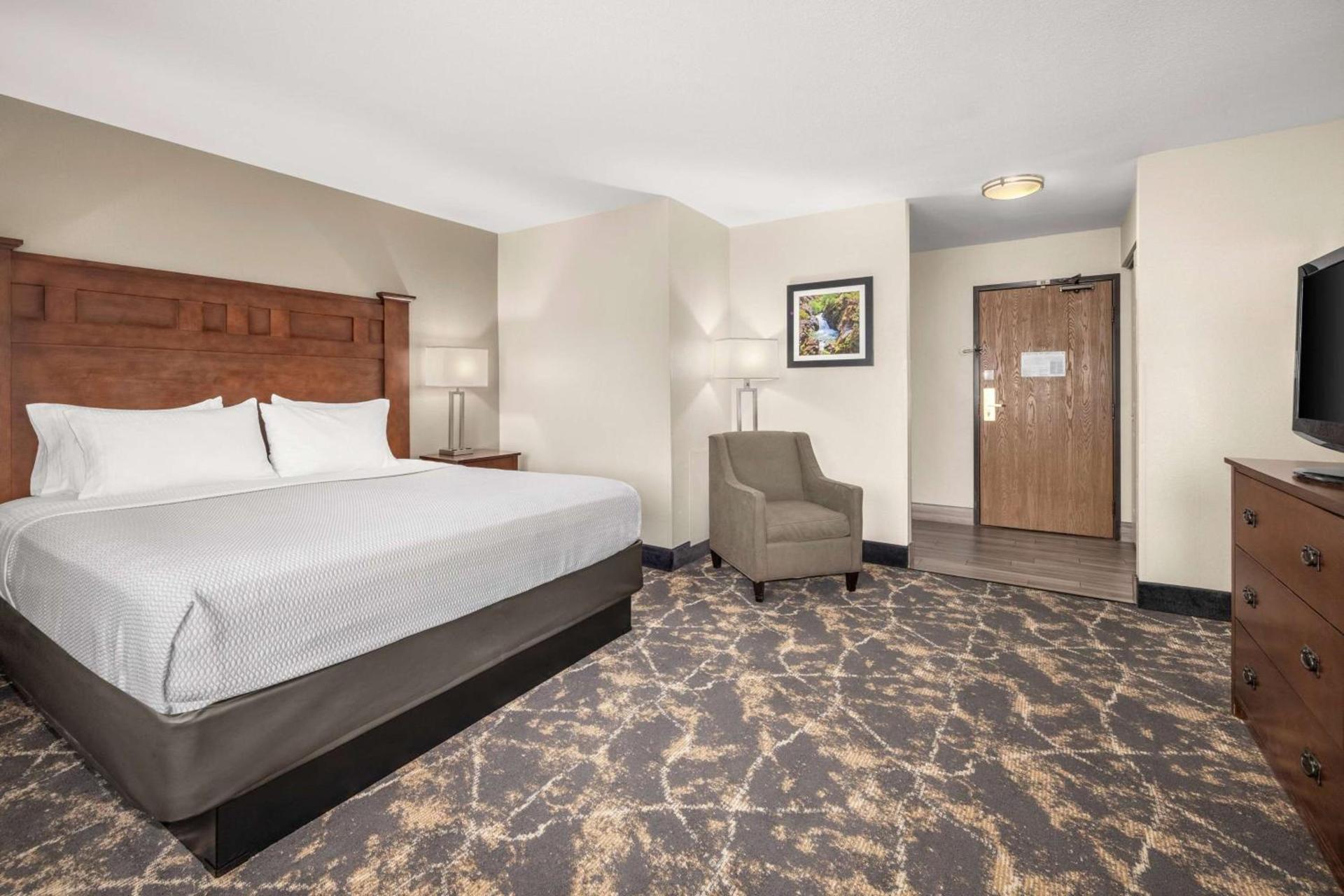 La Quinta by Wyndham Grants Pass photo 24