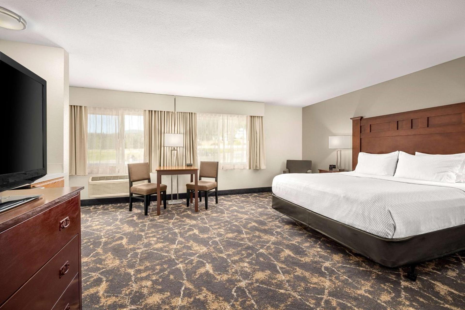 La Quinta by Wyndham Grants Pass photo 31