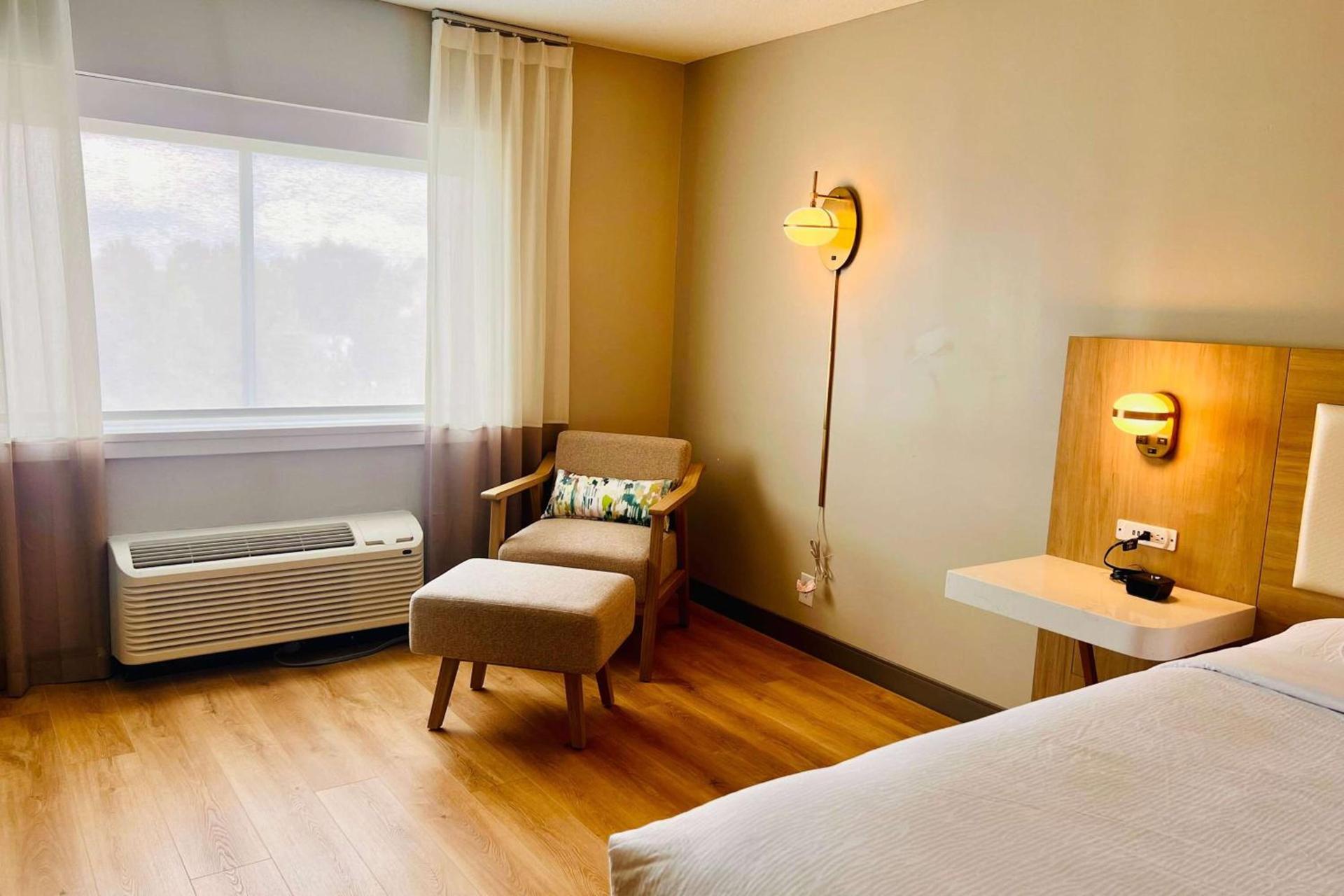 Wyndham Garden Louisville KY photo 25
