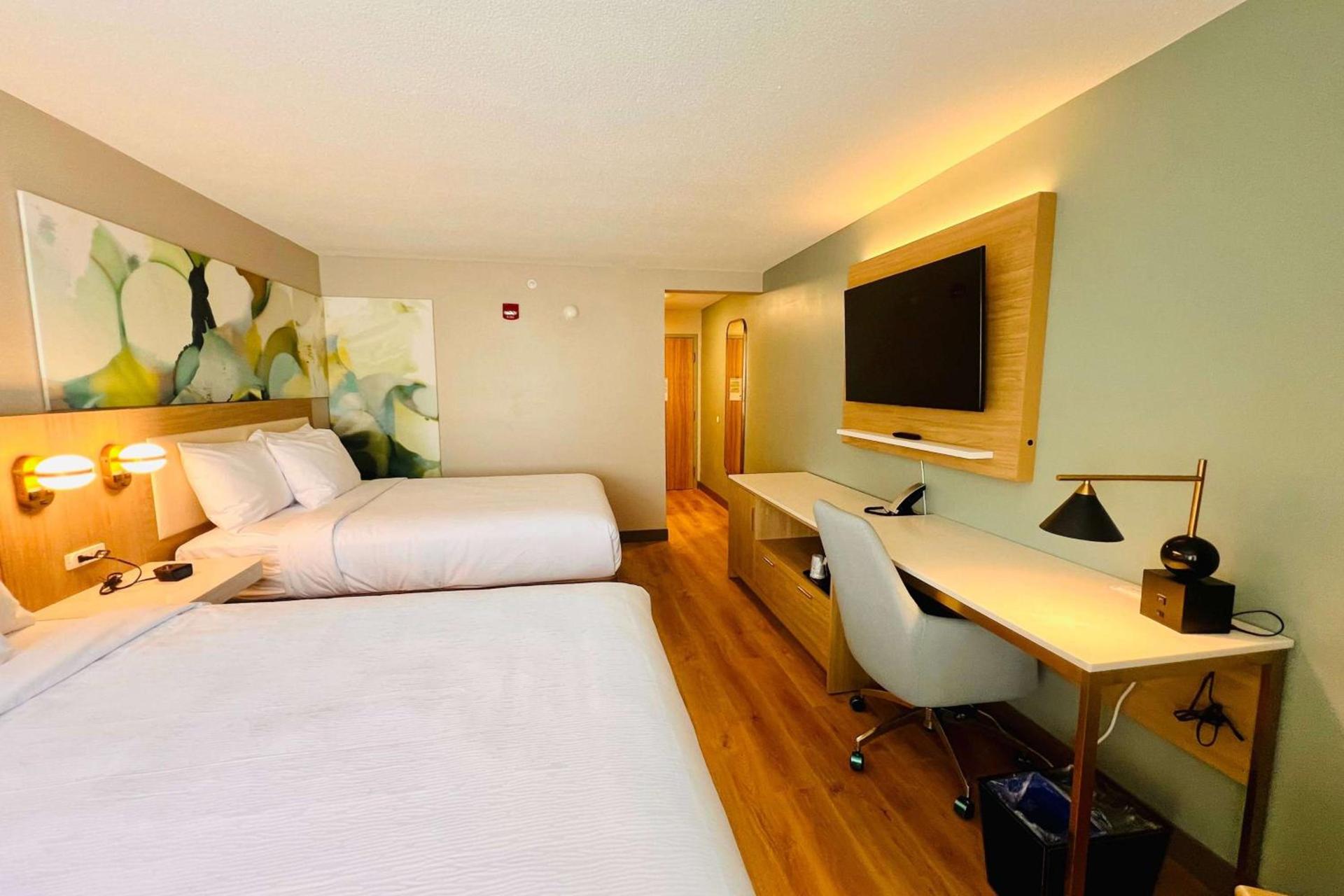 Wyndham Garden Louisville KY photo 30