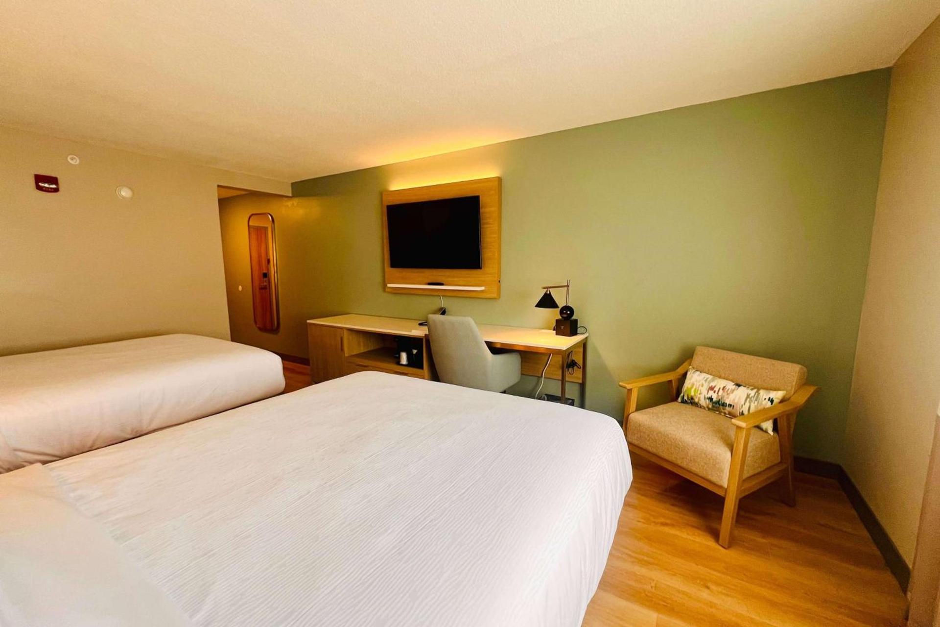 Wyndham Garden Louisville KY photo 34