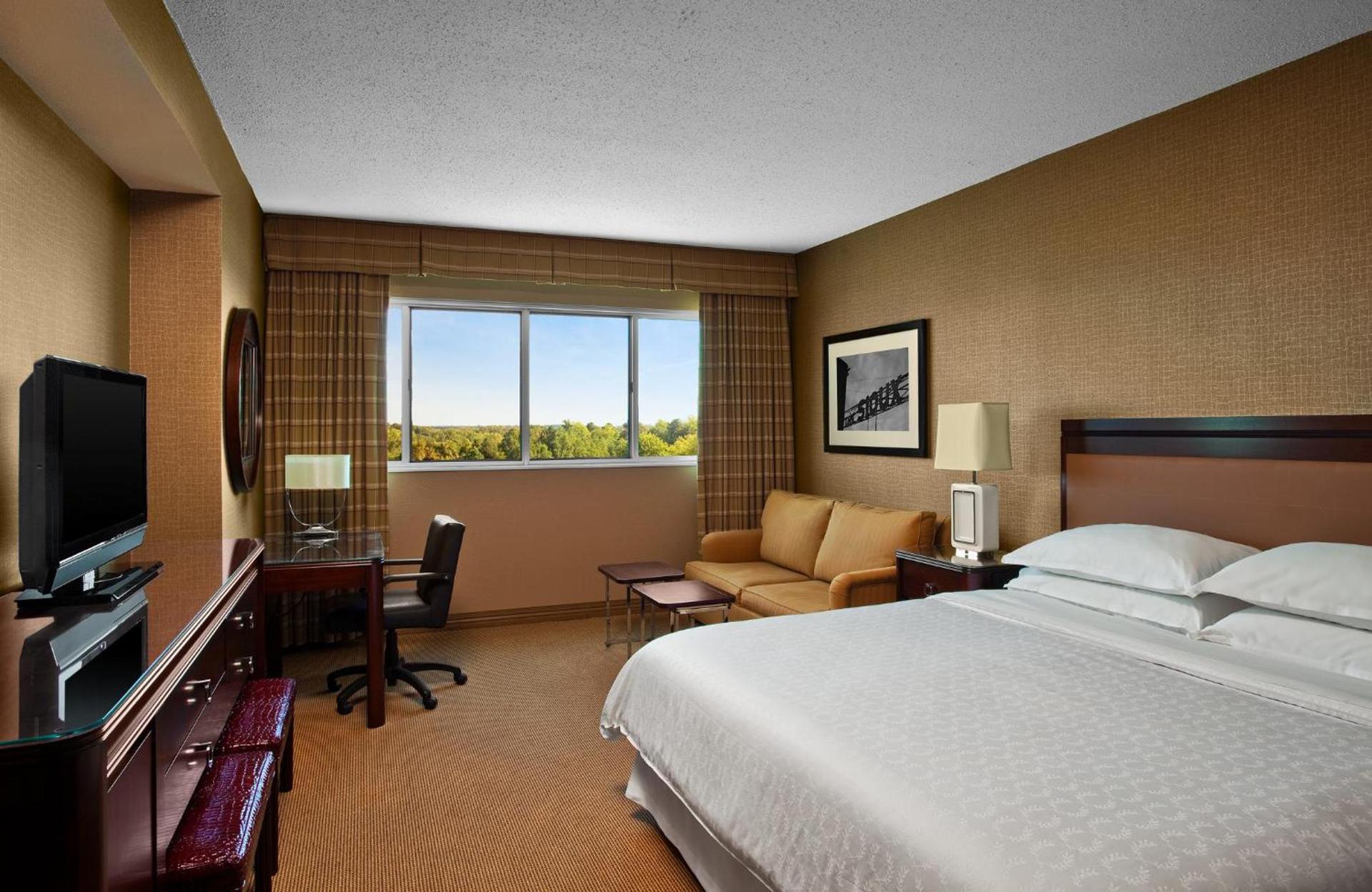 Sheraton Sioux Falls Hotel & Convention Center photo 32