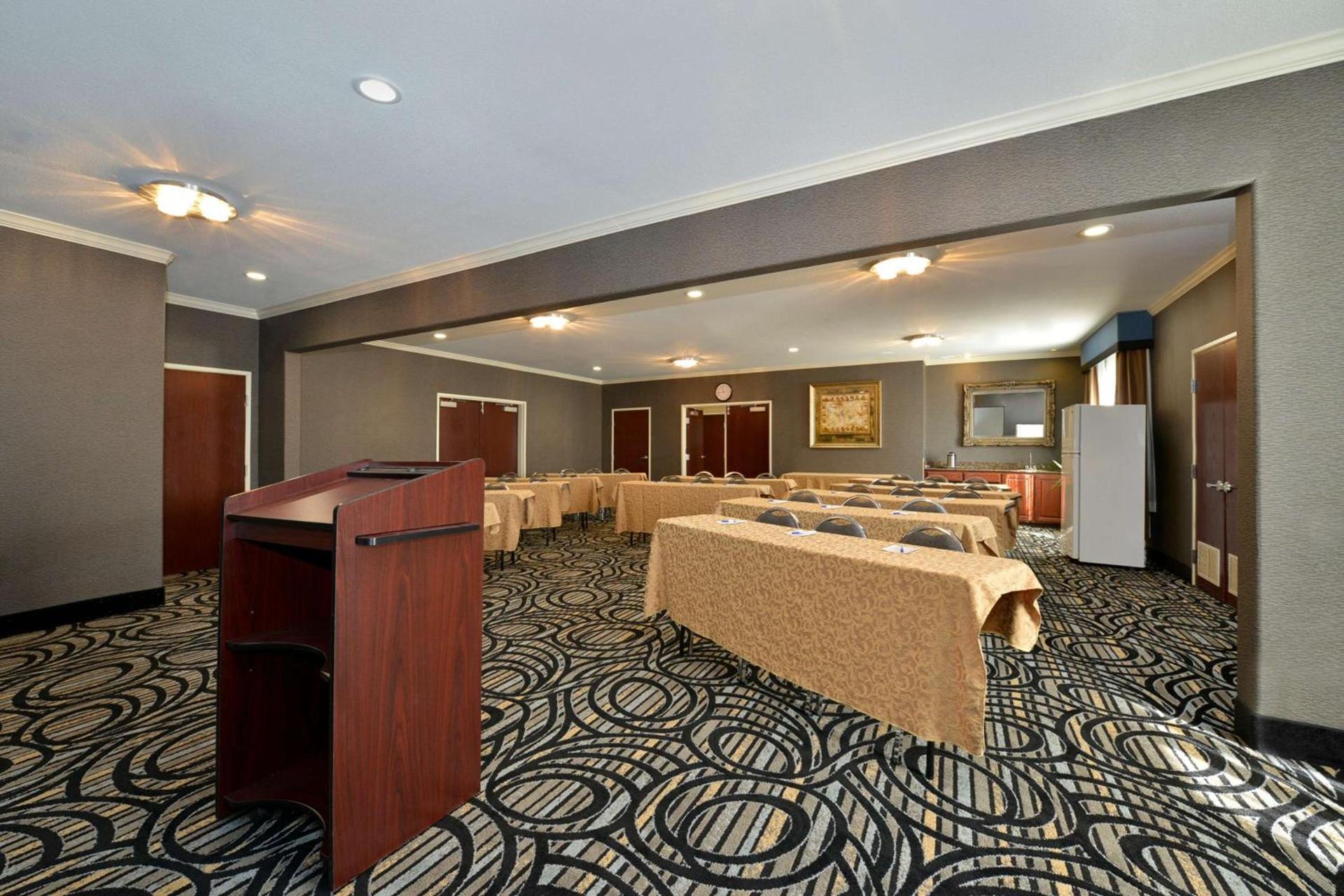 Best Western Plus Cutting Horse Inn & Suites photo 28