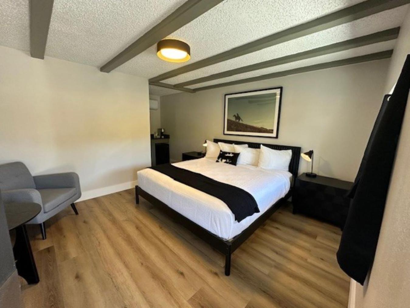 Western Lodge photo 3
