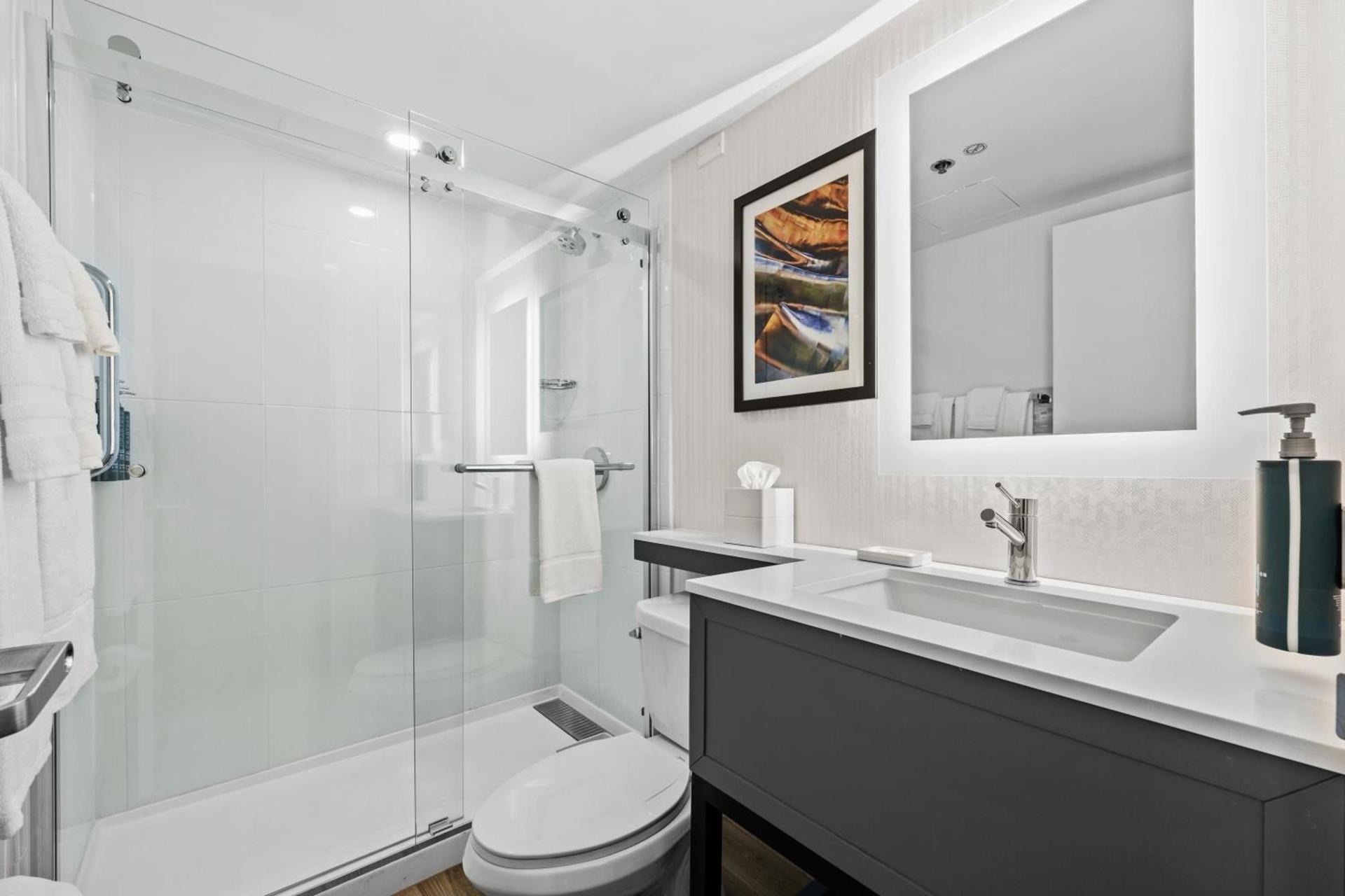 DoubleTree by Hilton New York JFK Airport photo 58