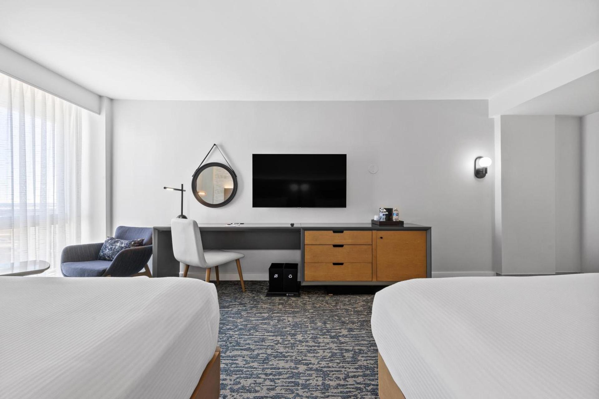 DoubleTree by Hilton New York JFK Airport photo 22