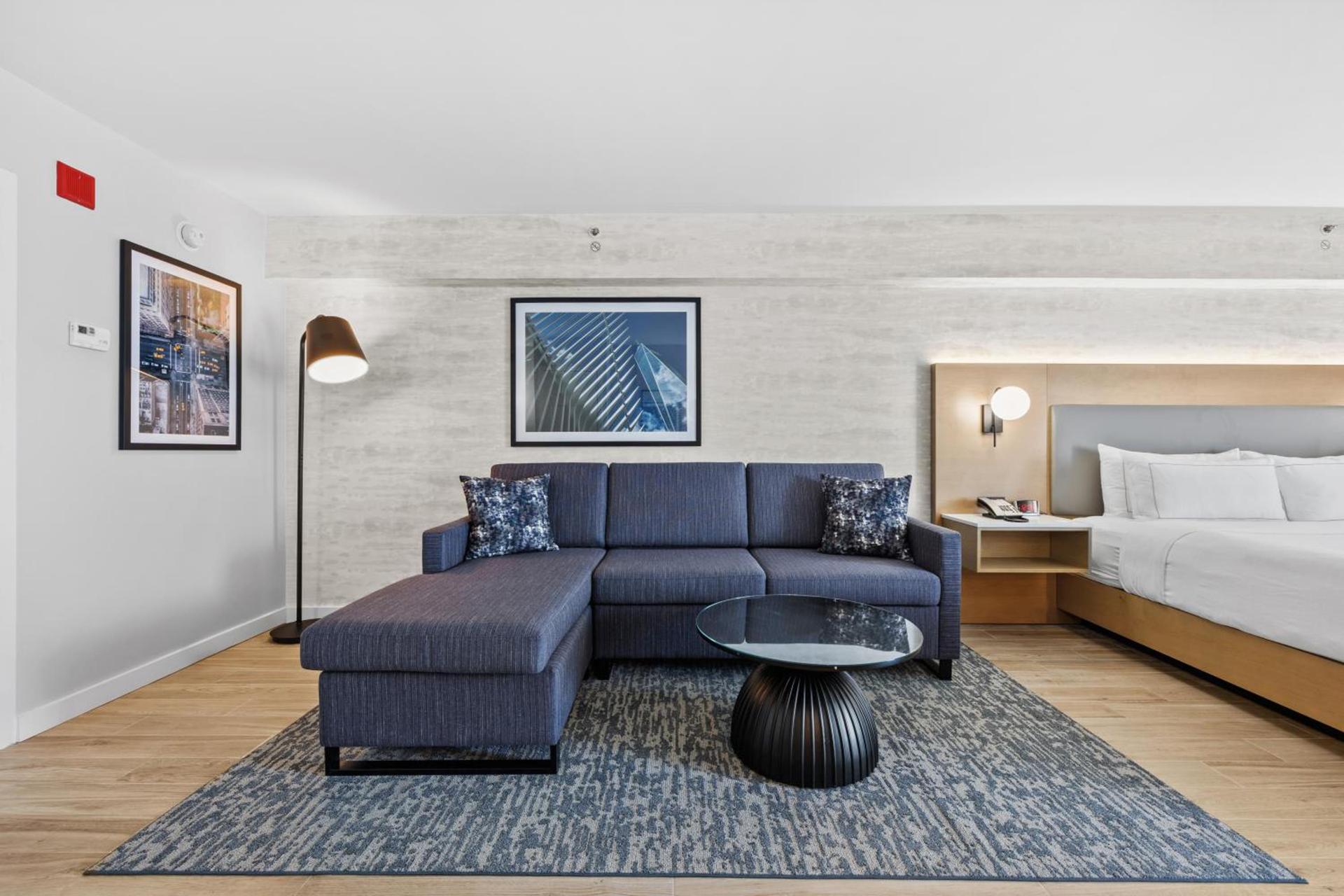 DoubleTree by Hilton New York JFK Airport photo 63