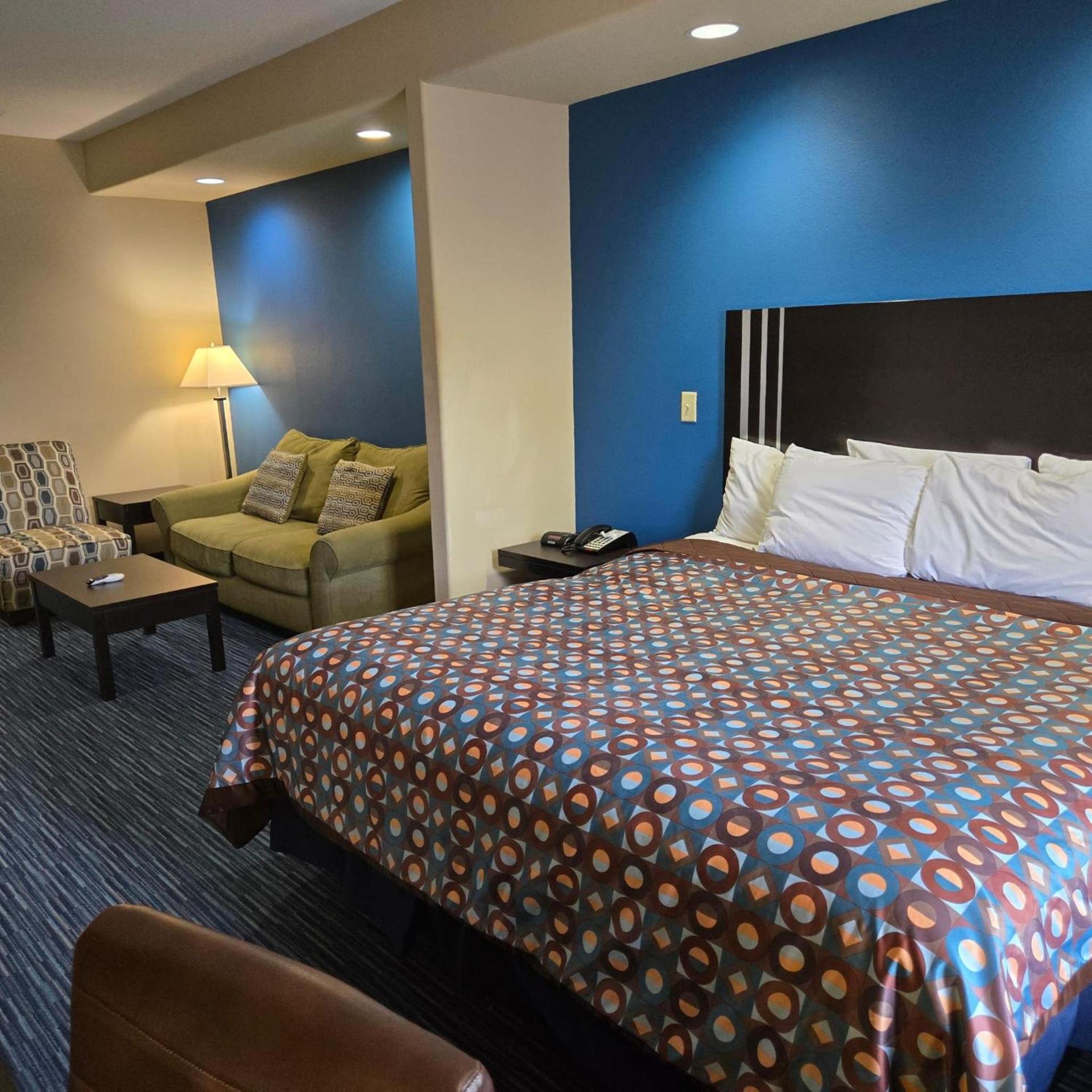 Karnes City Lodge photo 19