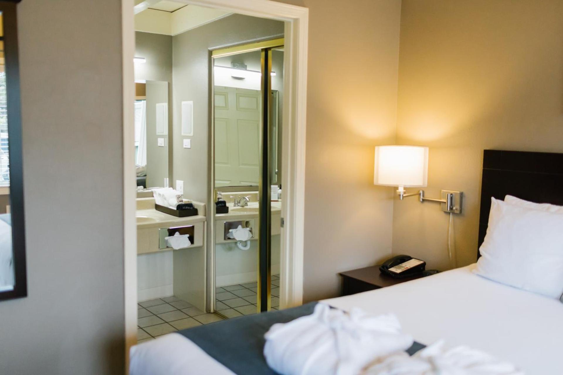 Earthbox Inn & Spa photo 21