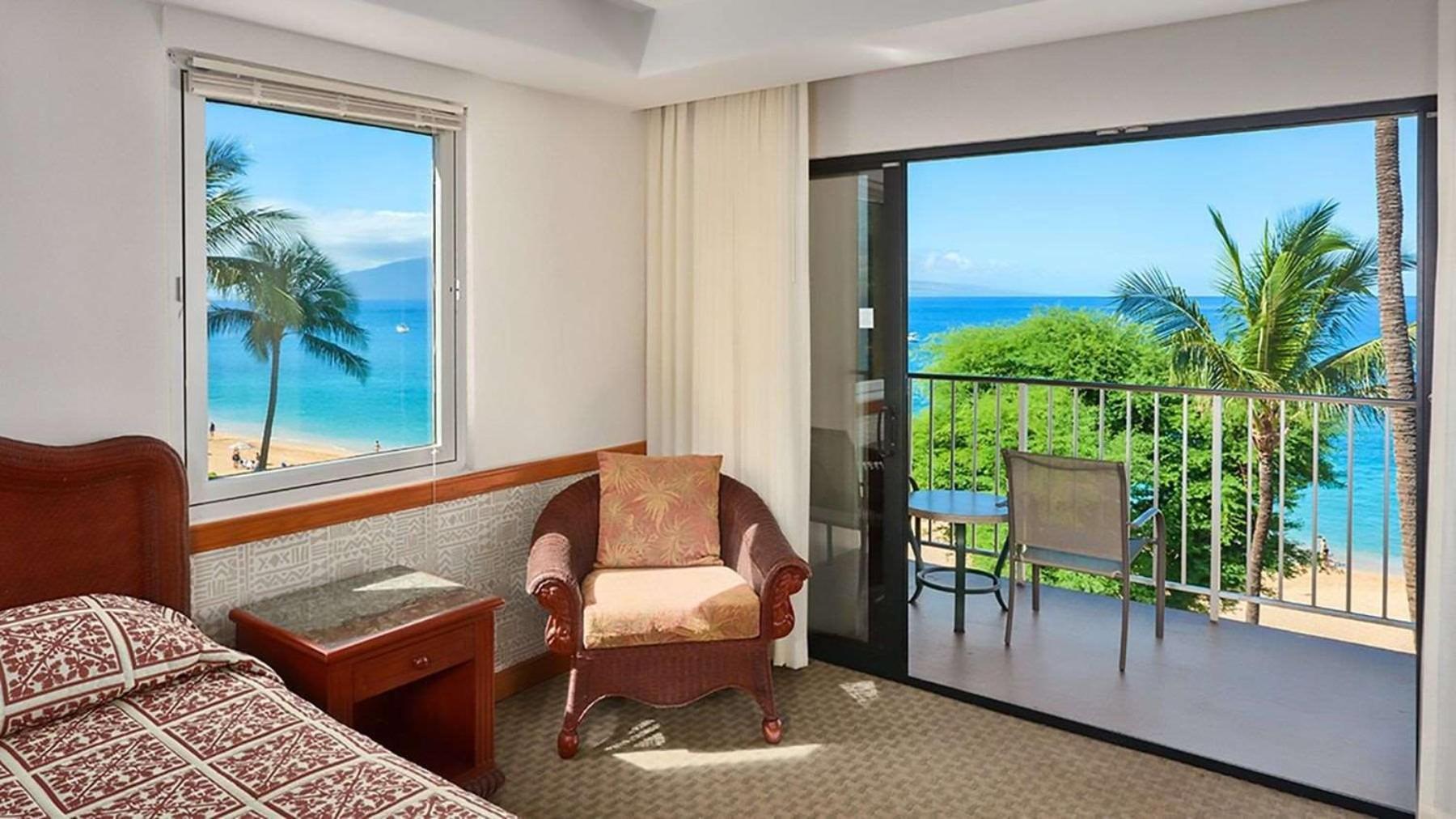 OUTRIGGER Kāʻanapali Beach Resort photo 9