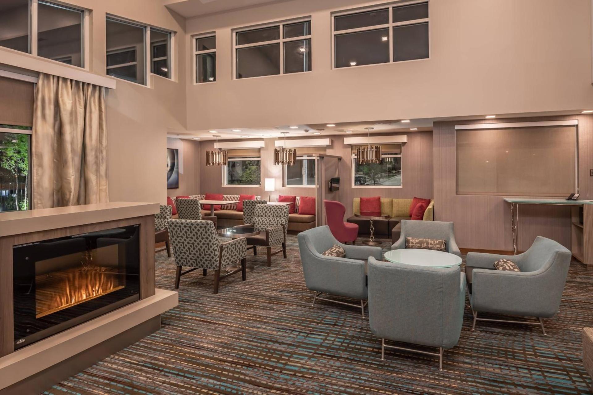 Residence Inn by Marriott Dallas at The Canyon photo 16