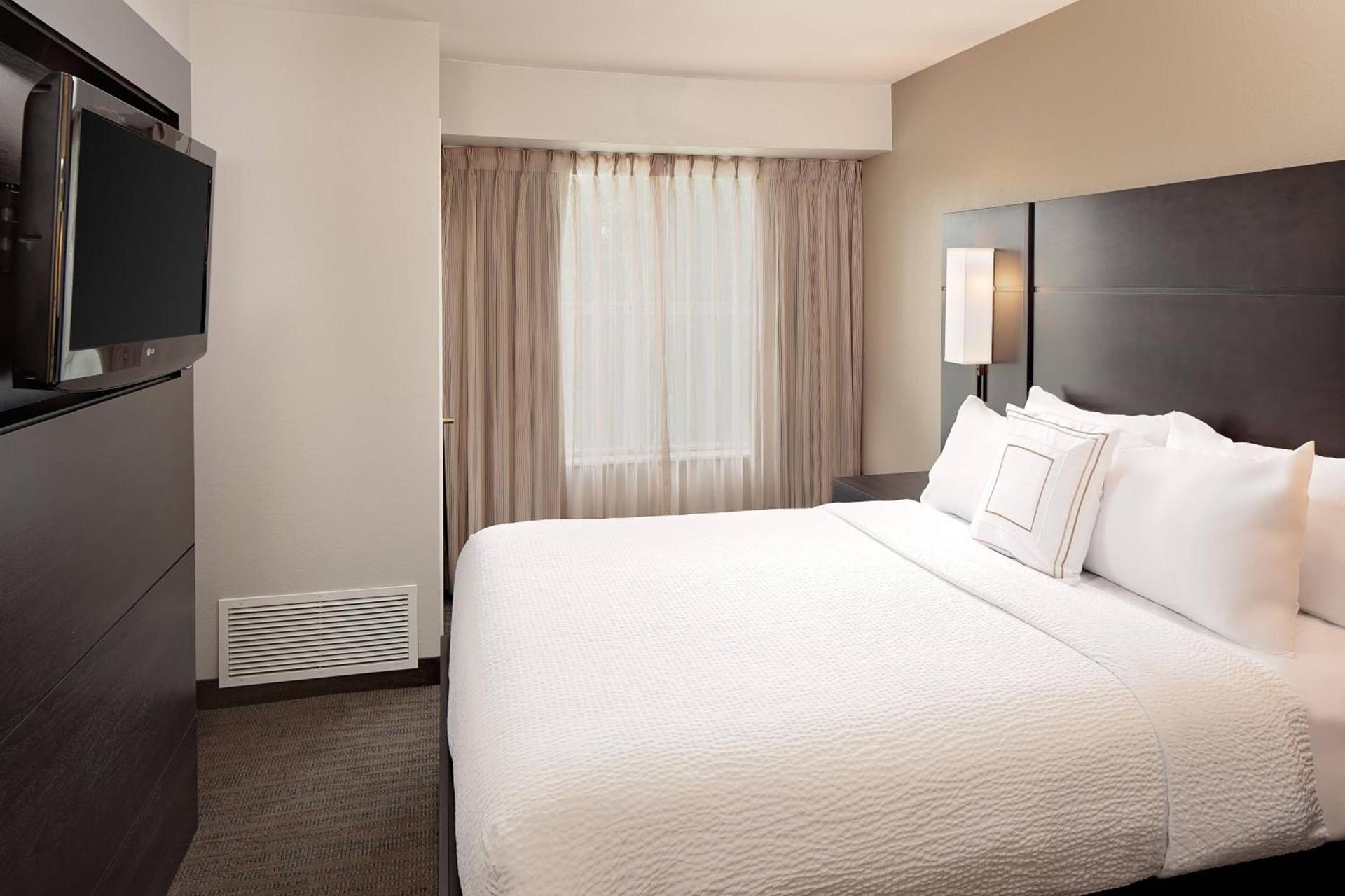 Residence Inn by Marriott Arlington photo 7