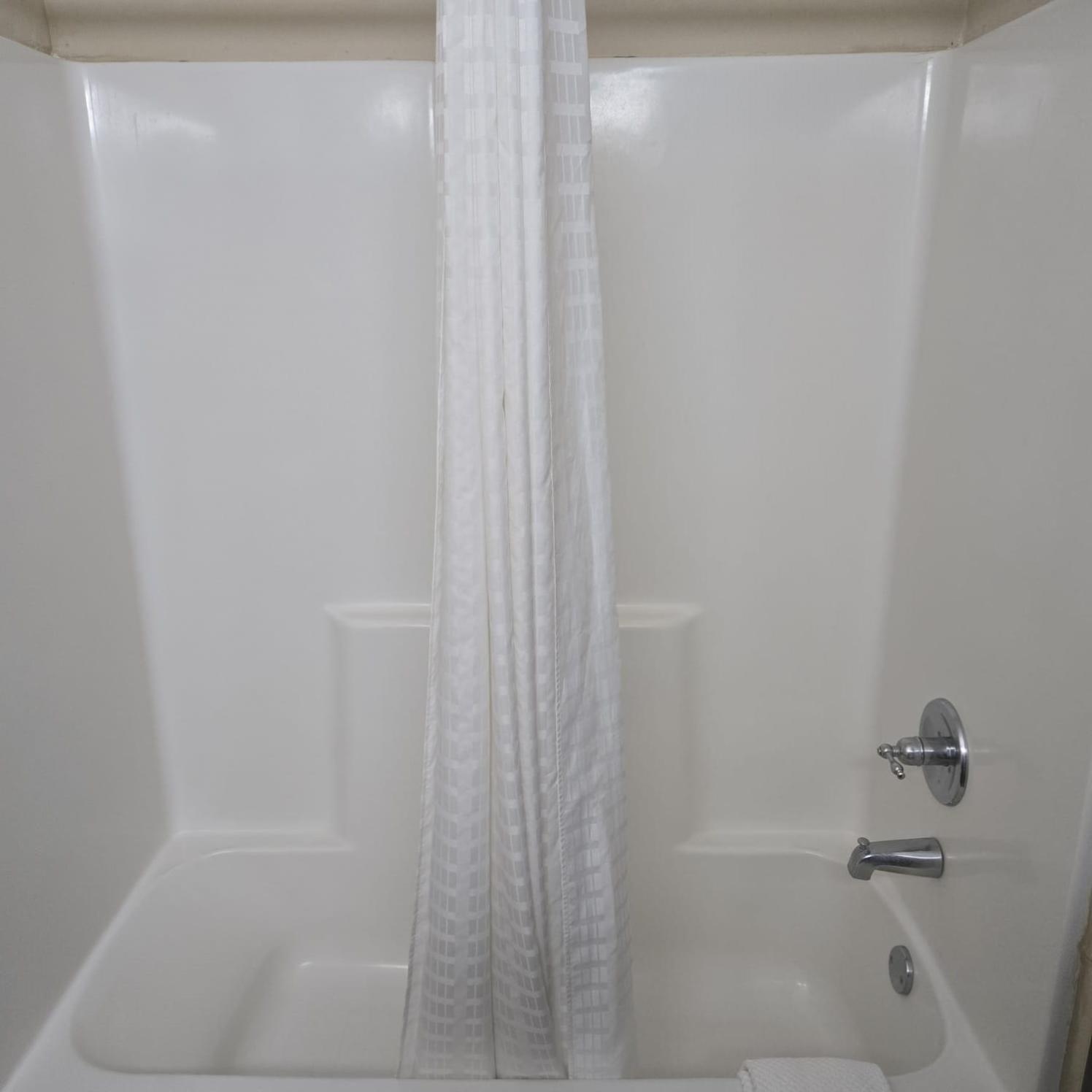 Karnes City Lodge photo 29