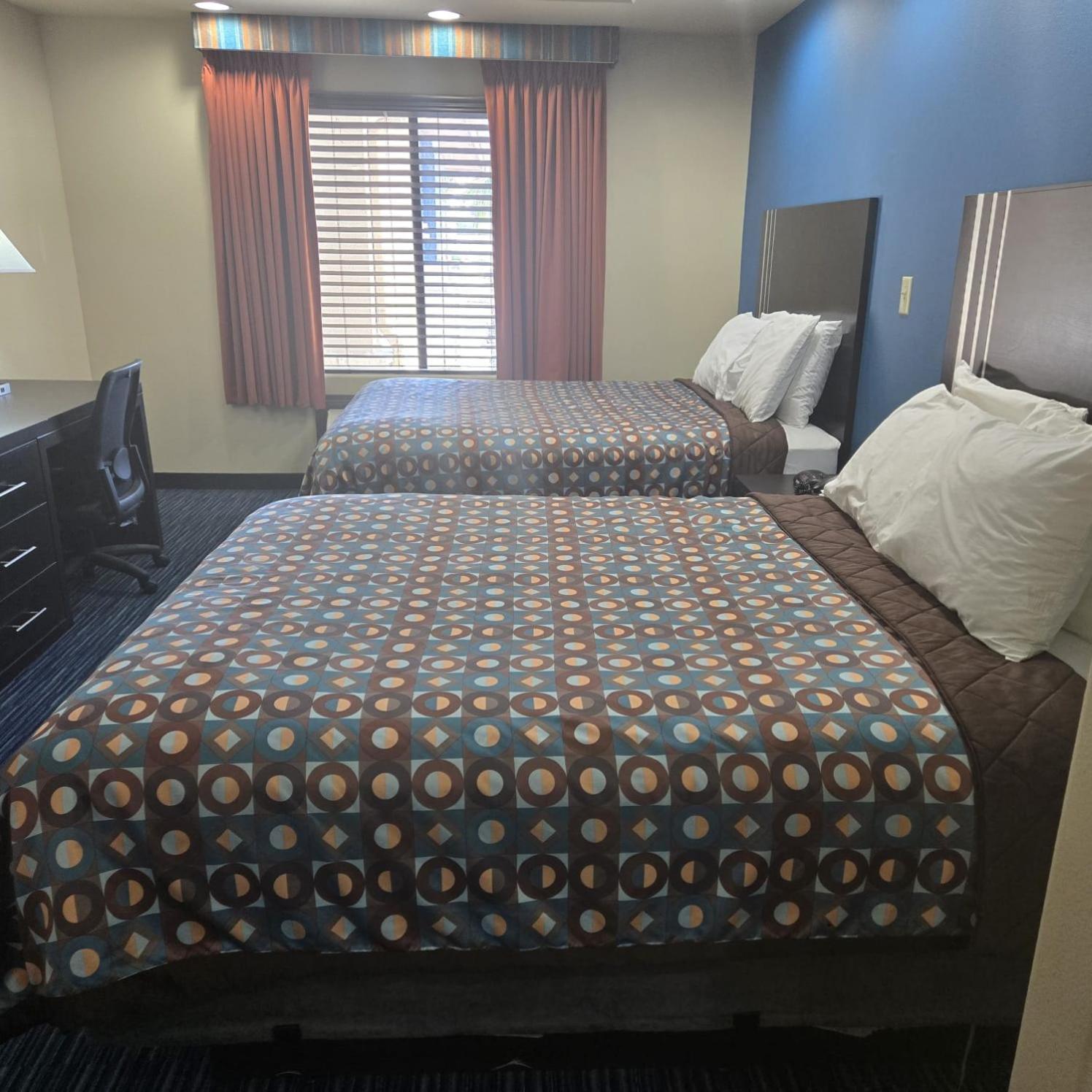 Karnes City Lodge photo 23