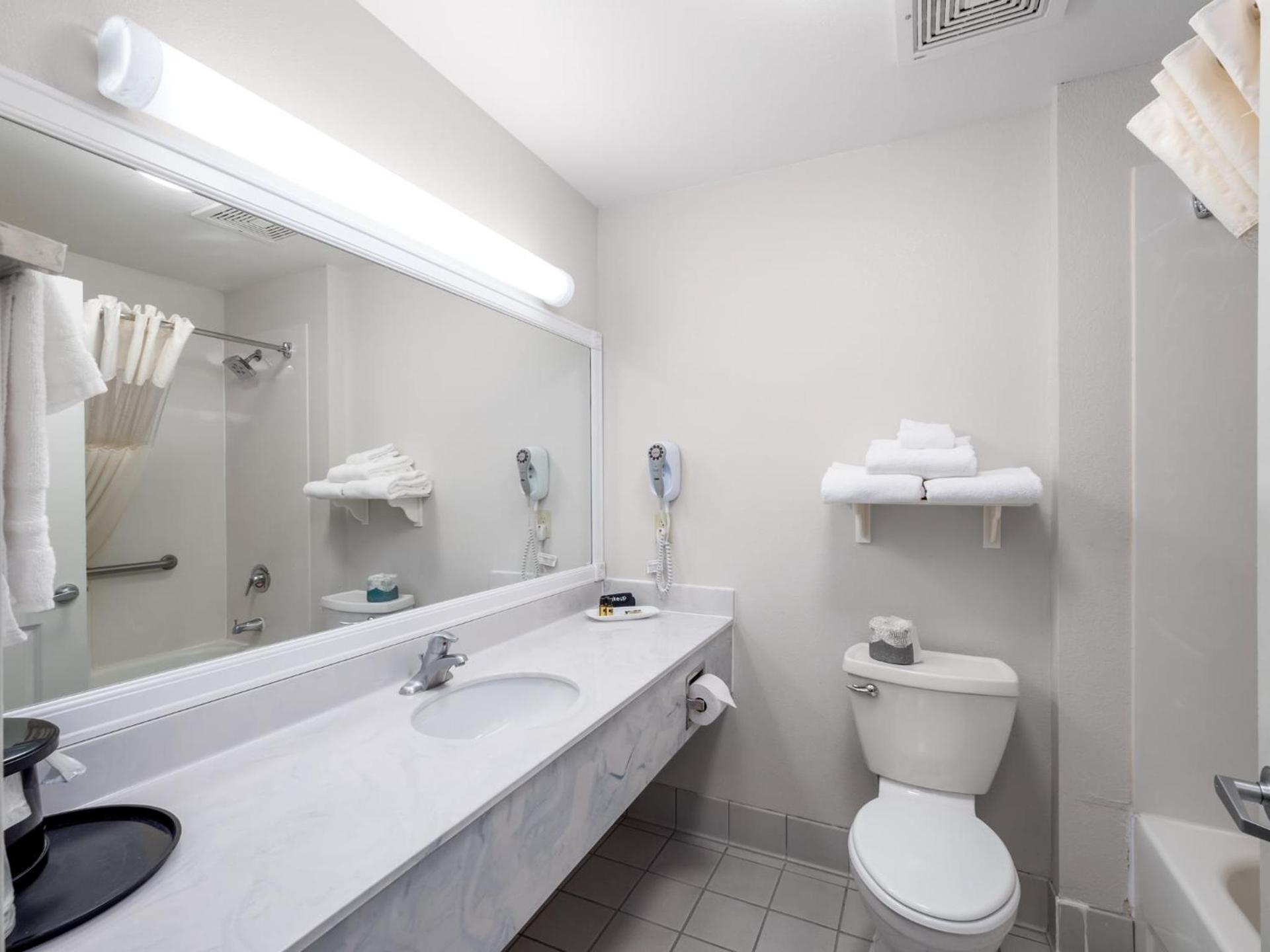 SureStay Plus Hotel by Best Western Billings photo 71