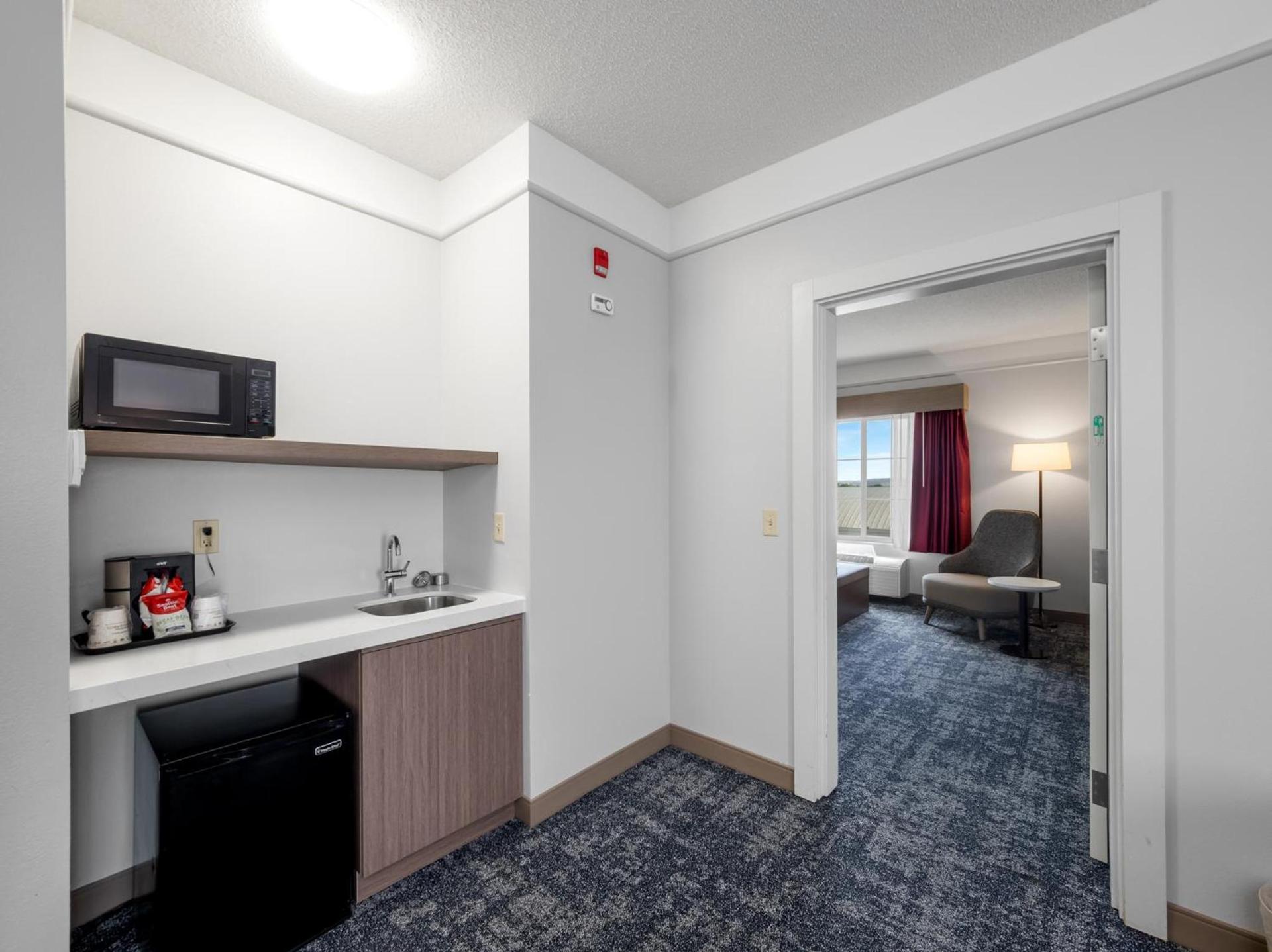 SureStay Plus Hotel by Best Western Billings photo 83