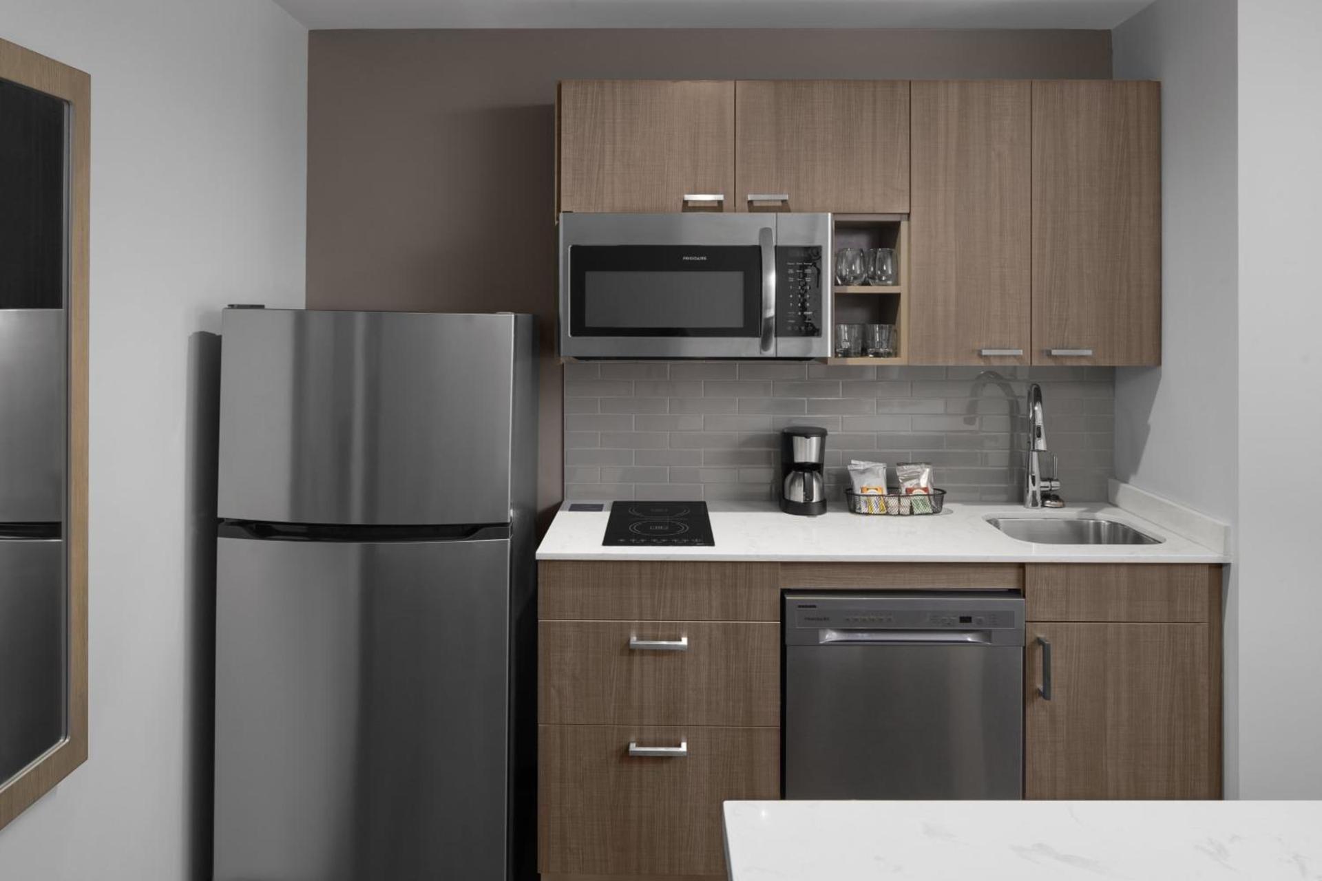 Hyatt House Raleigh Downtown/Seaboard Station photo 5